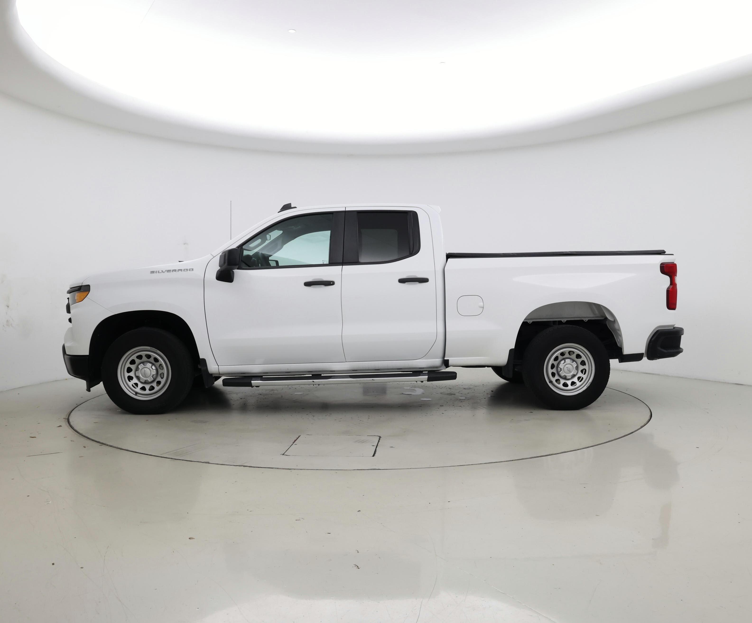 Thumbnail: 2023 Chevrolet Silverado 1500 - 3