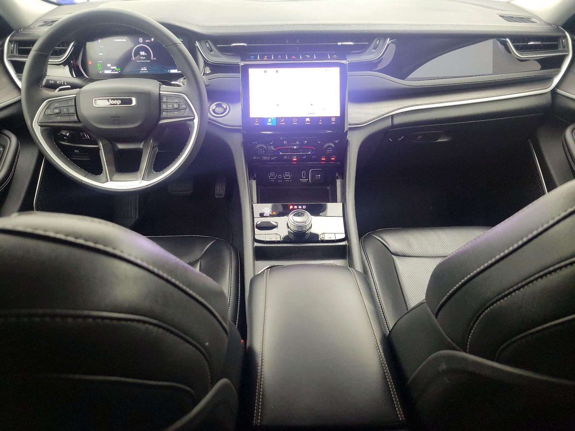 Thumbnail: 2024 Jeep Grand Cherokee - 9