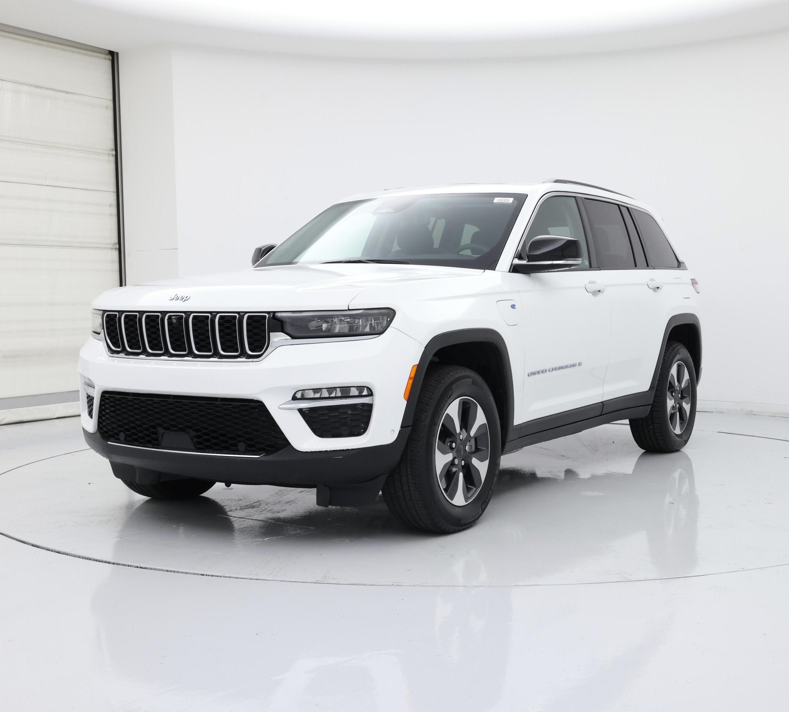 Thumbnail: 2024 Jeep Grand Cherokee - 4
