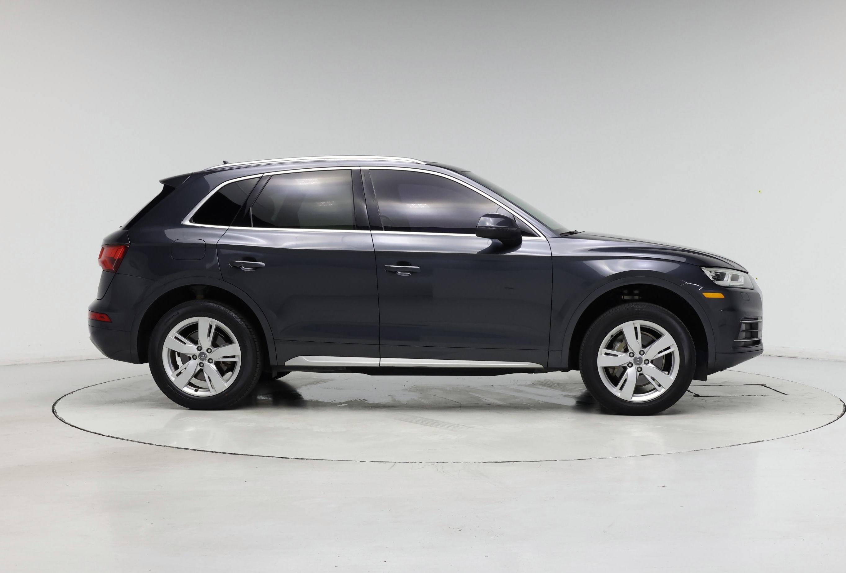 Thumbnail: 2019 Audi Q5 - 7