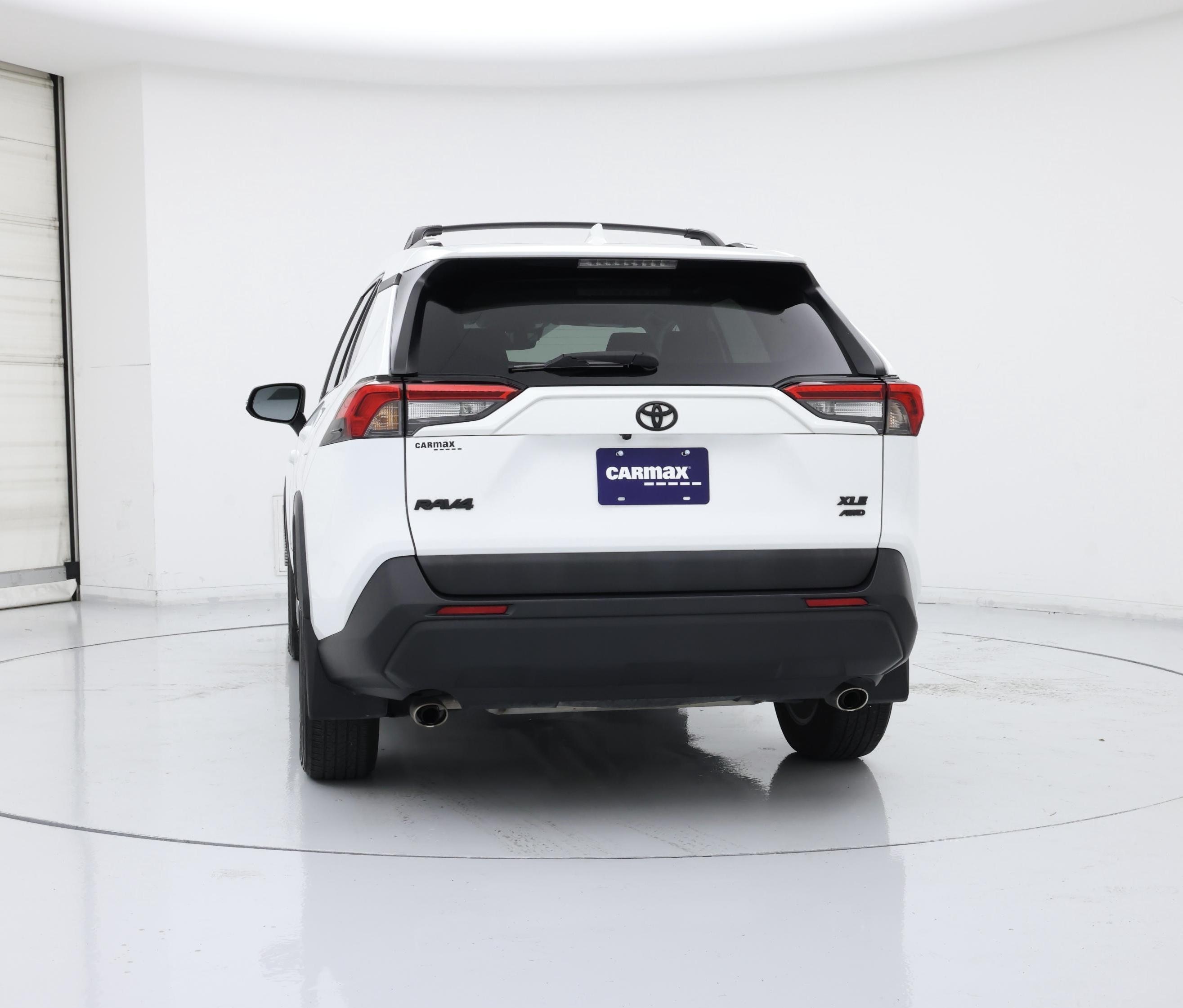 Thumbnail: 2023 Toyota RAV4 - 6