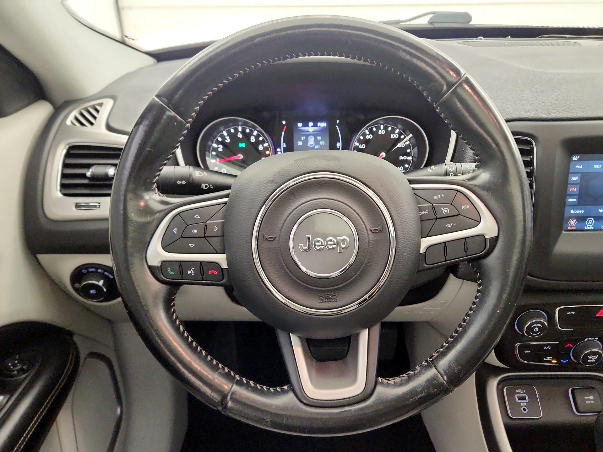 Thumbnail: 2019 Jeep Compass - 10