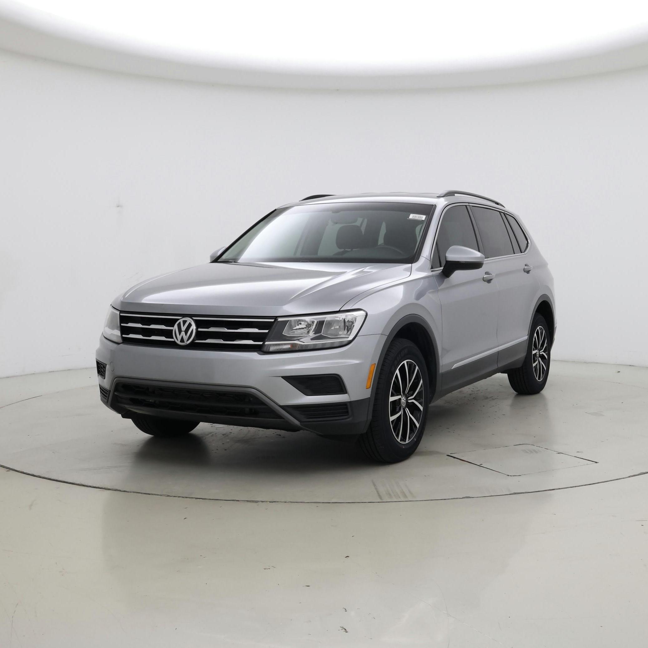 Thumbnail: 2021 Volkswagen Tiguan - 4