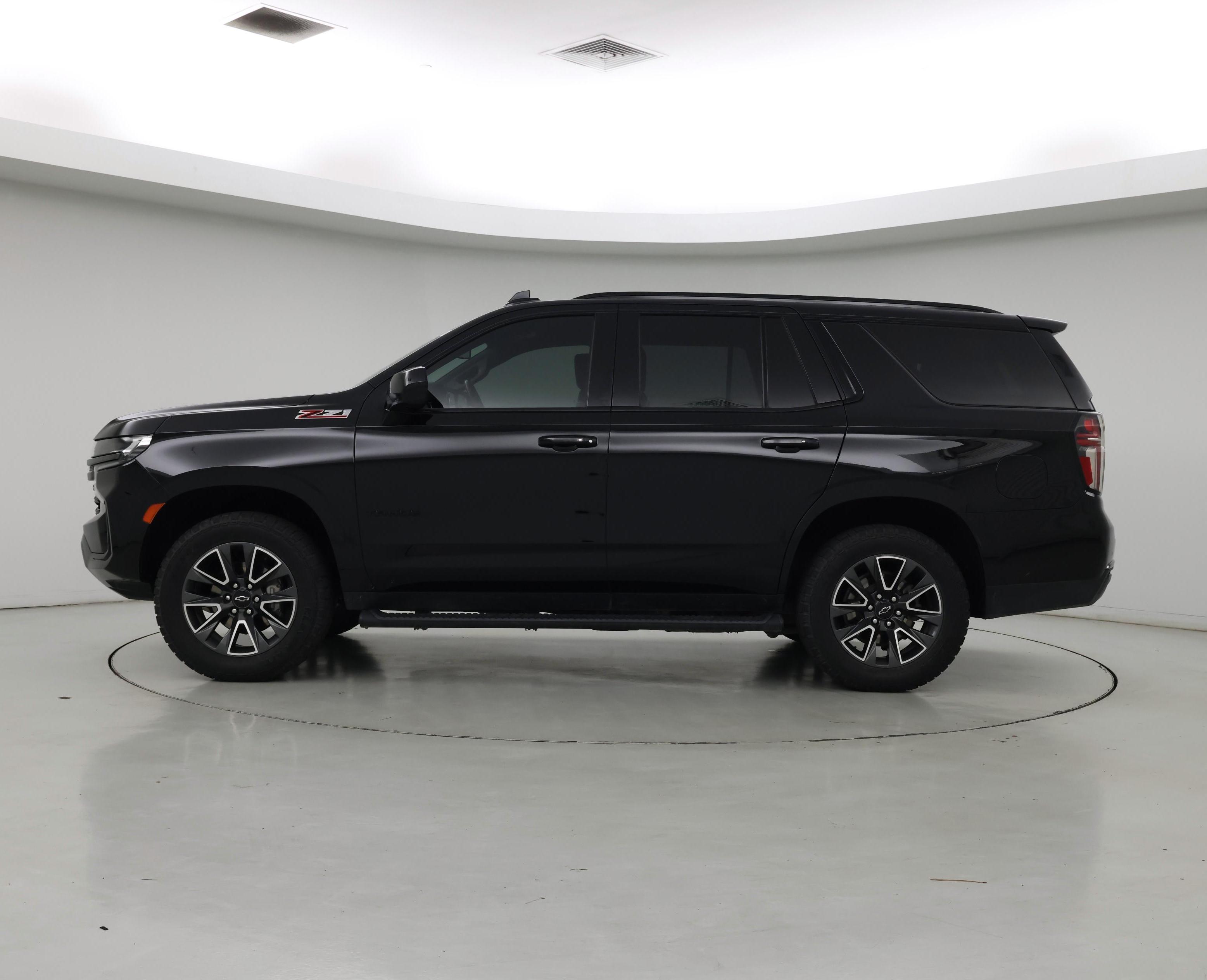 Thumbnail: 2021 Chevrolet Tahoe - 3