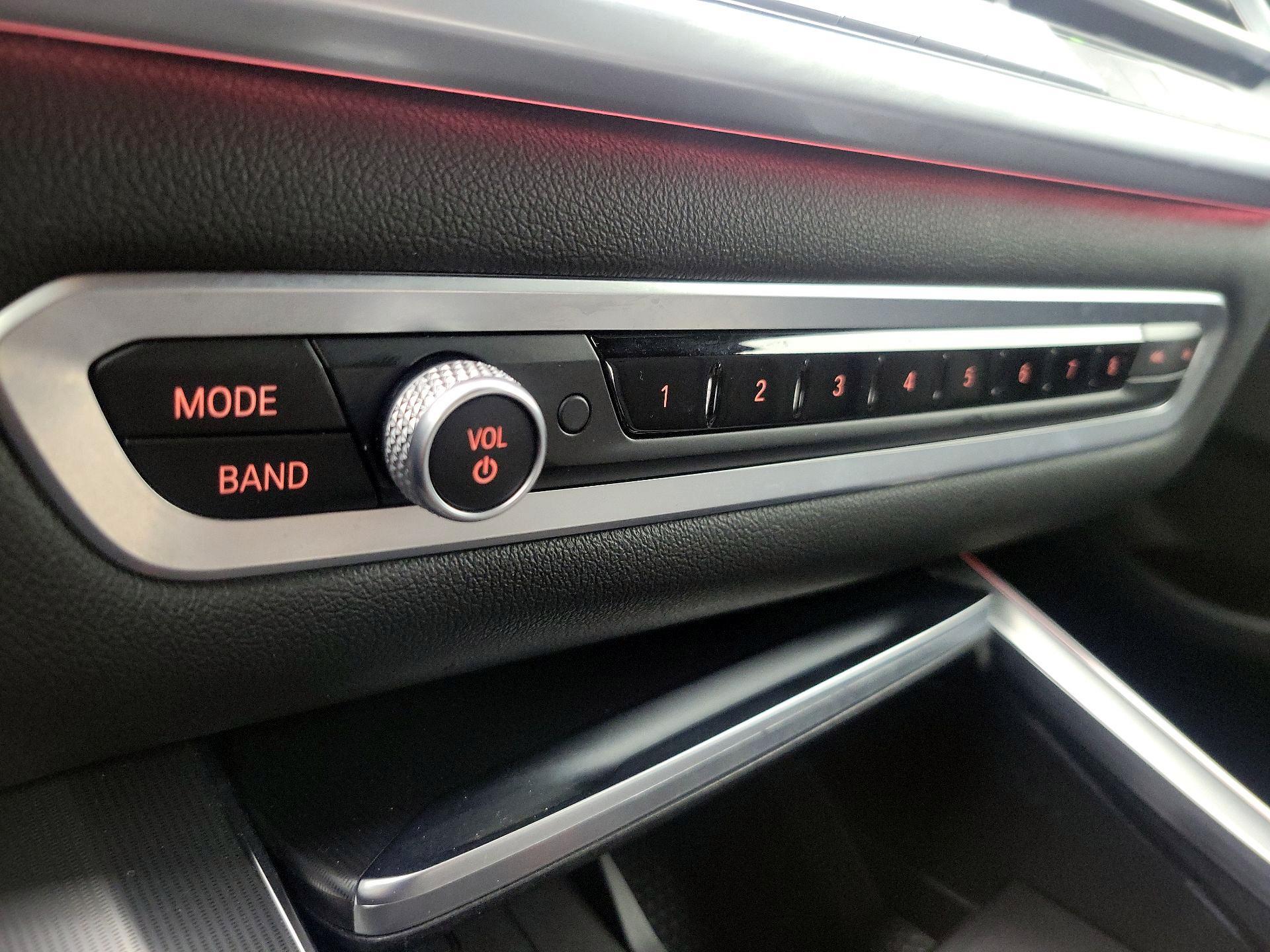 Thumbnail: 2021 BMW X5 - 17