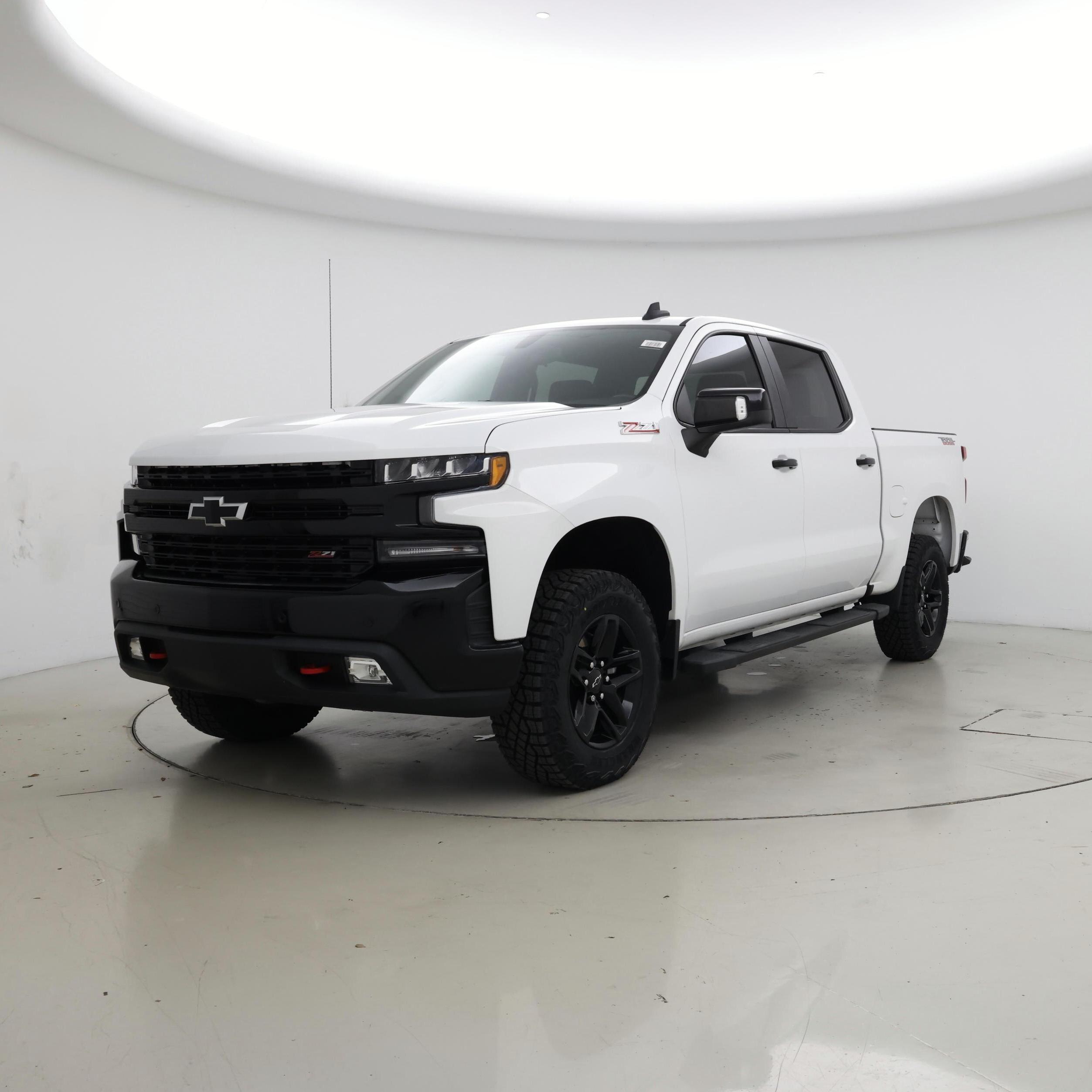 Thumbnail: 2021 Chevrolet Silverado 1500 - 4