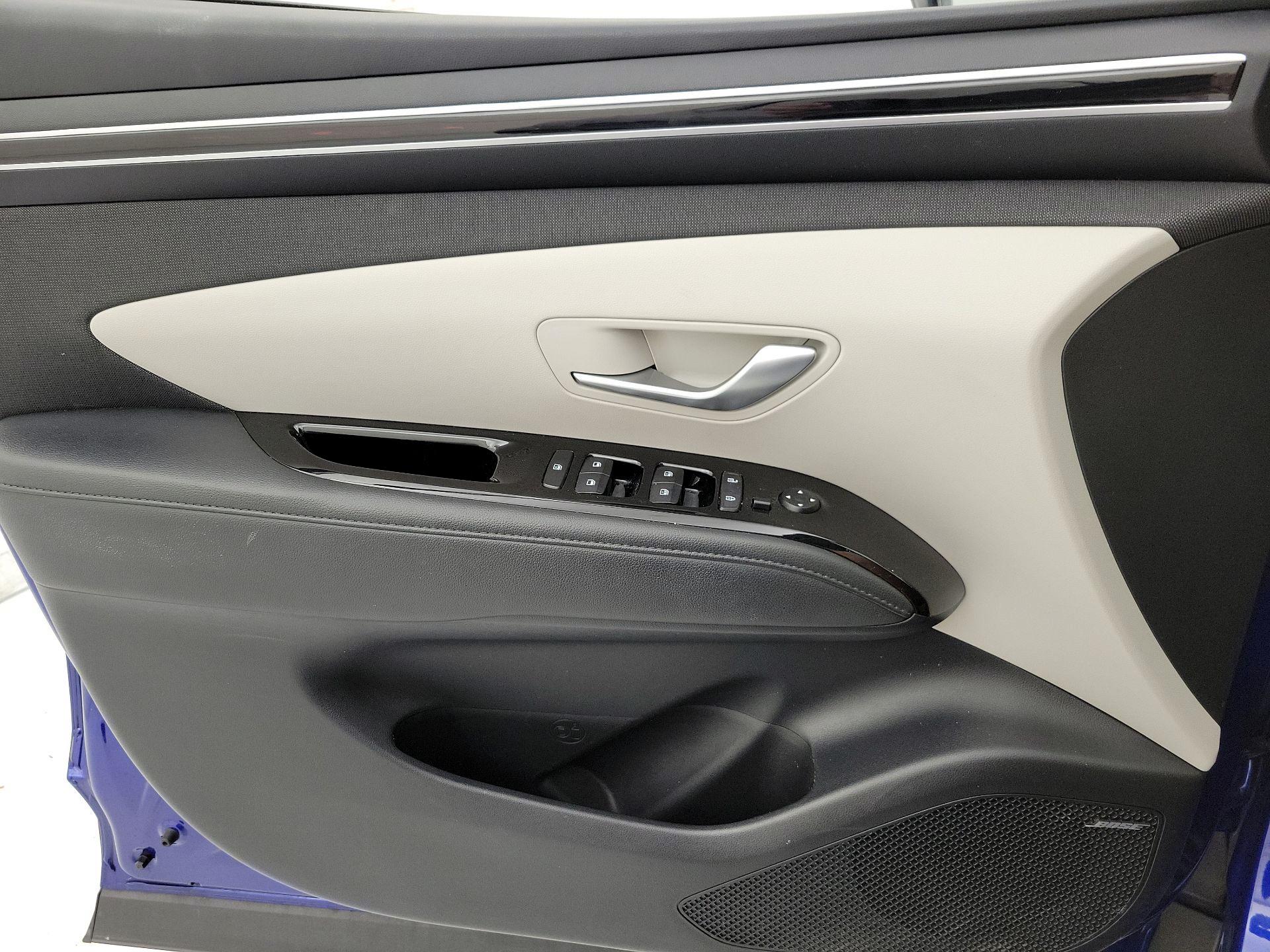 Thumbnail: 2022 Hyundai Tucson - 12