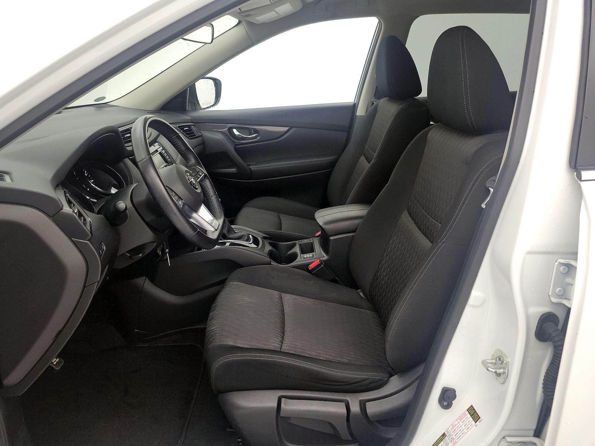 Thumbnail: 2020 Nissan Rogue - 11