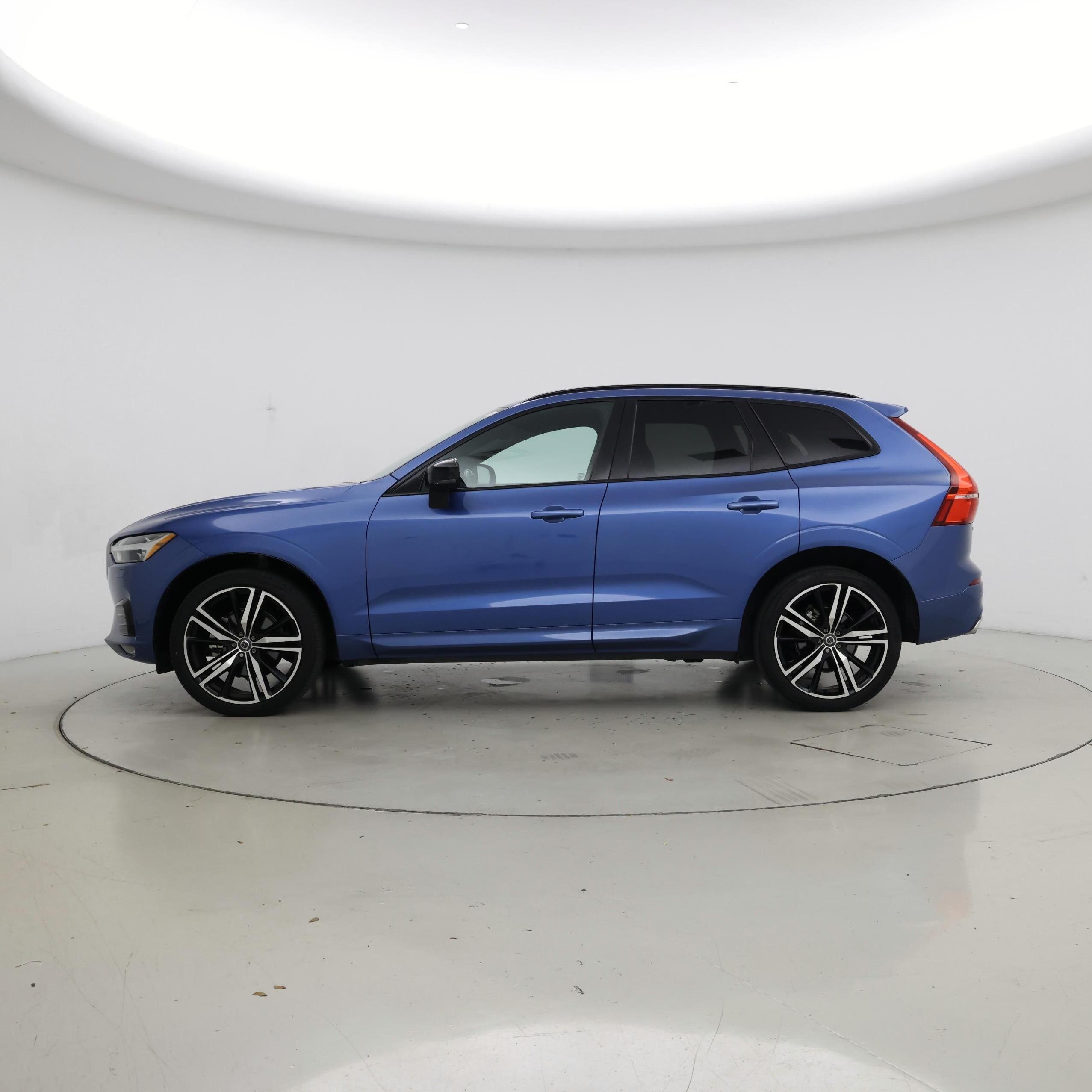 Thumbnail: 2020 Volvo XC60 - 3