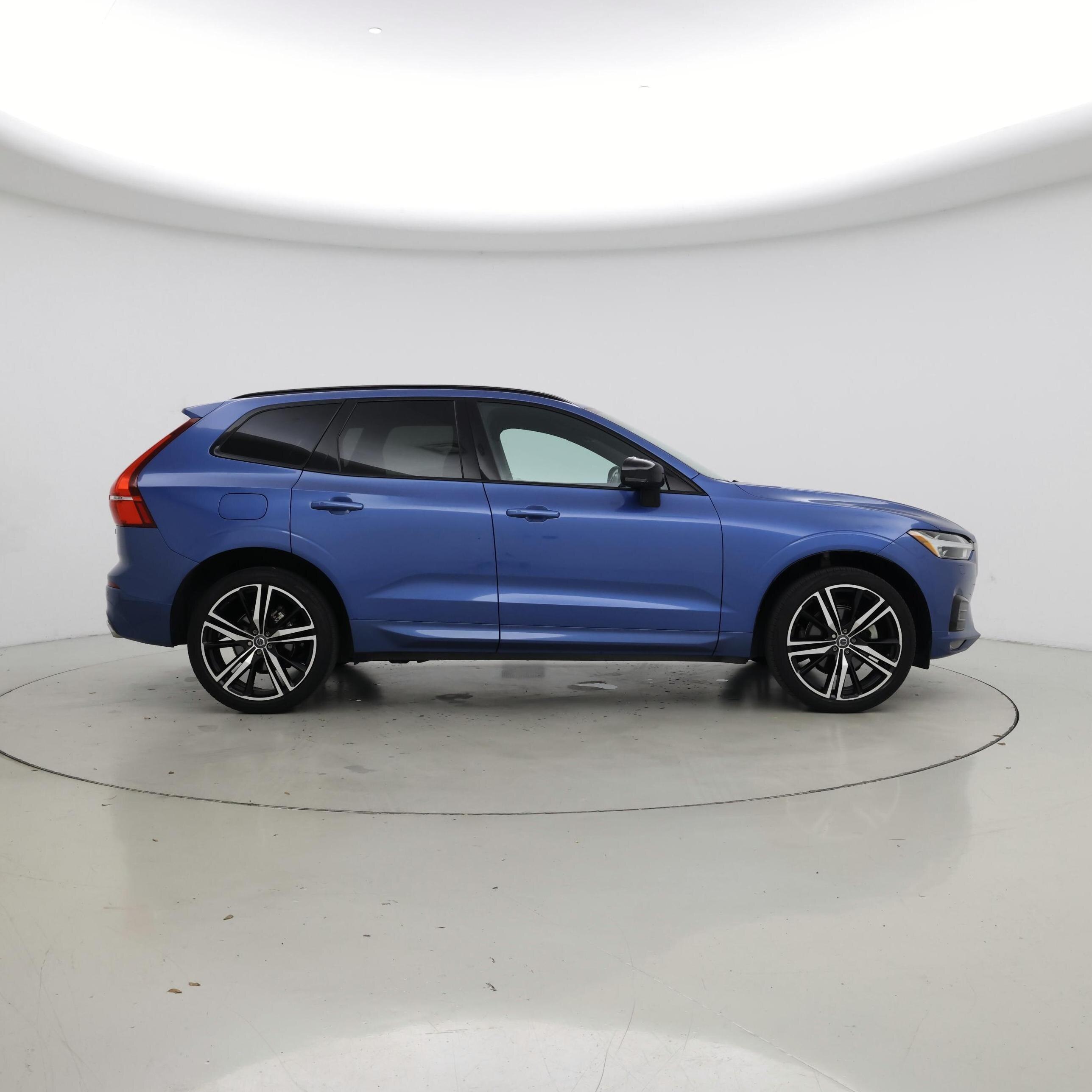 Thumbnail: 2020 Volvo XC60 - 7
