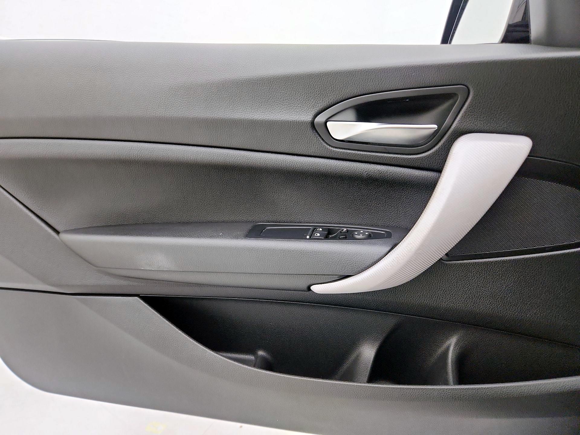 Thumbnail: 2018 BMW 2 Series - 12