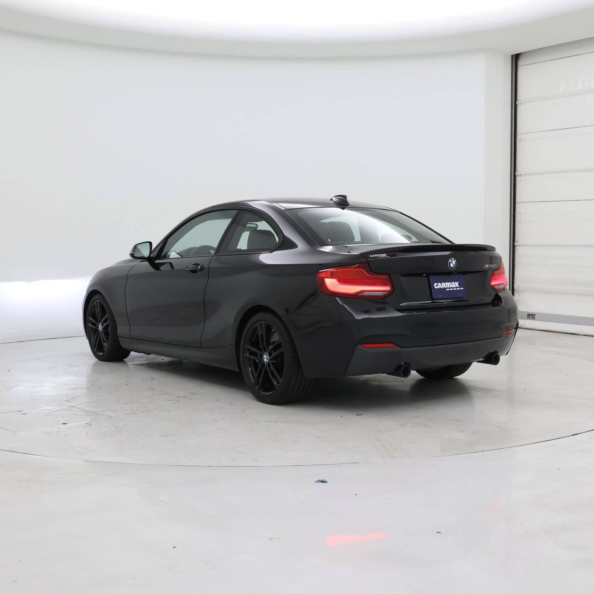 Thumbnail: 2018 BMW 2 Series - 2