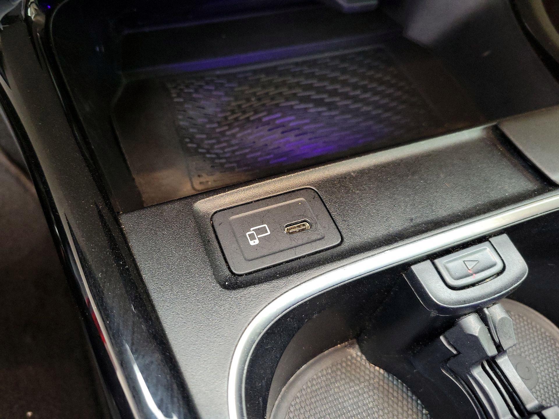 Thumbnail: 2020 Mercedes-Benz CLA - 18