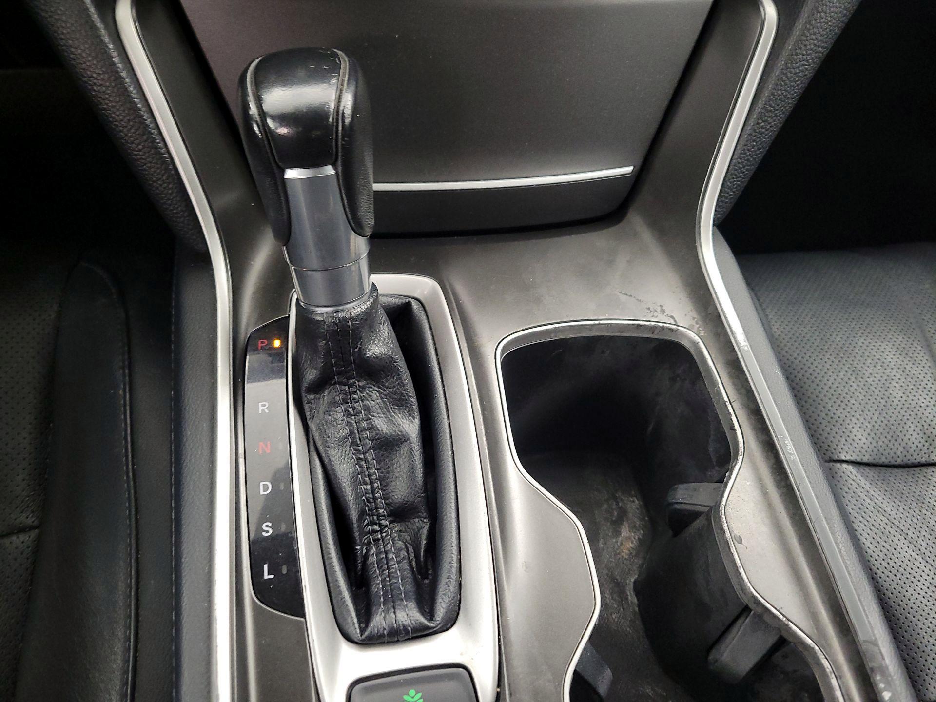 Thumbnail: 2018 Honda Accord - 17