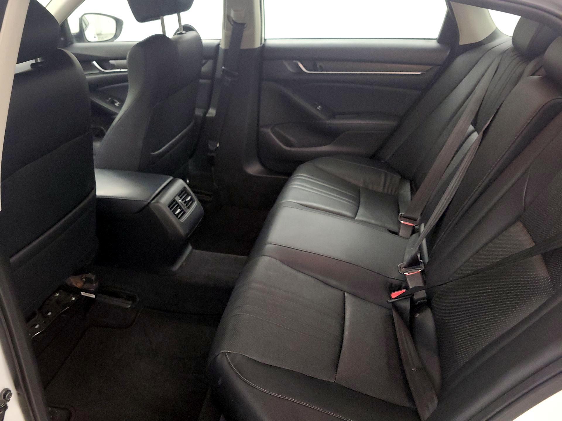 Thumbnail: 2018 Honda Accord - 20