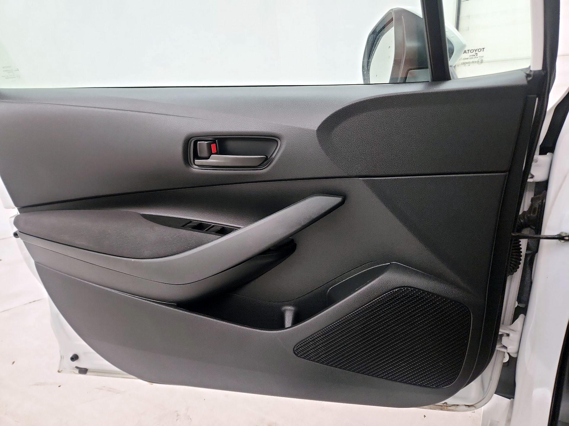 Thumbnail: 2023 Toyota Corolla - 12