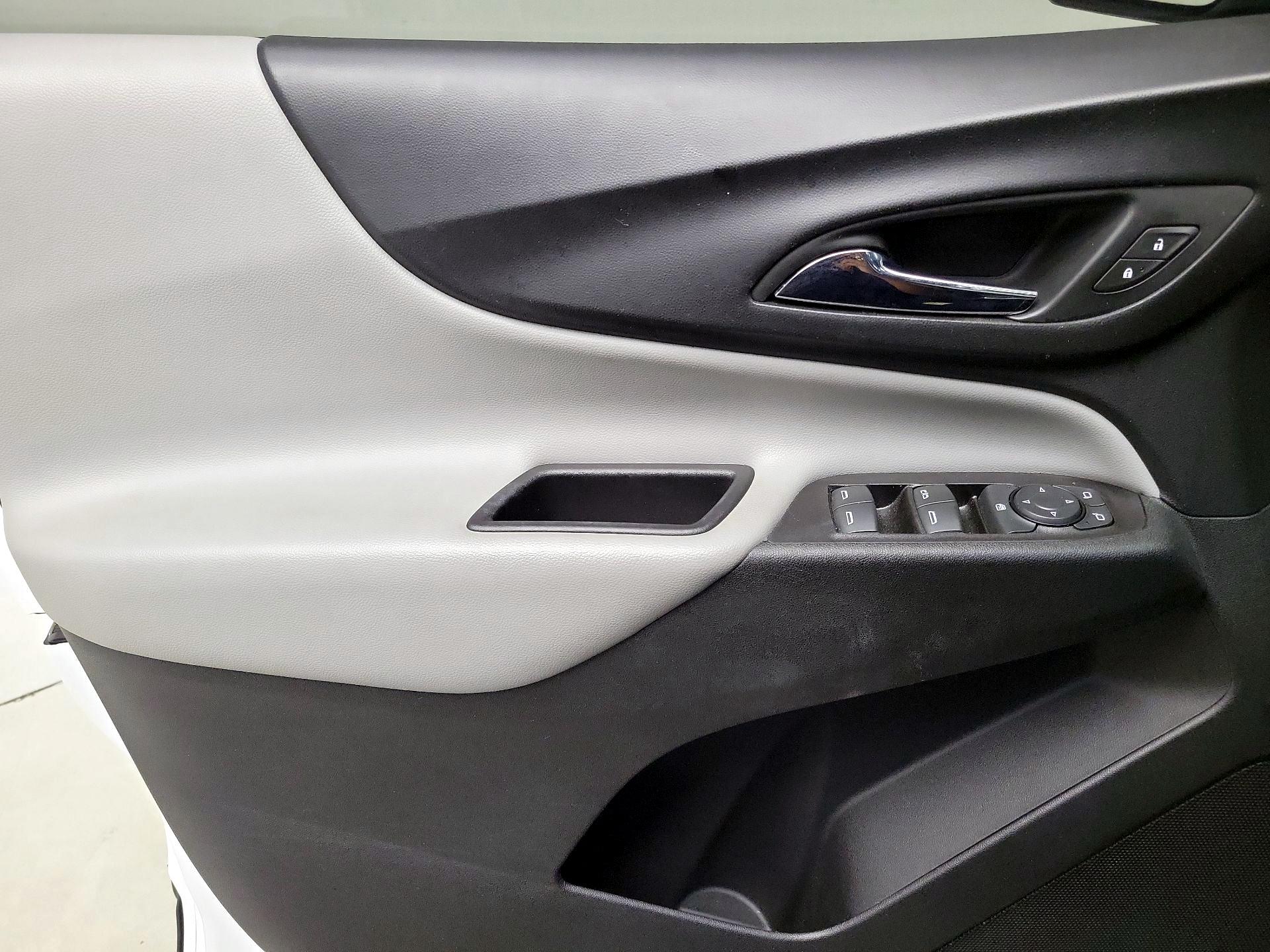 Thumbnail: 2019 Chevrolet Equinox - 12