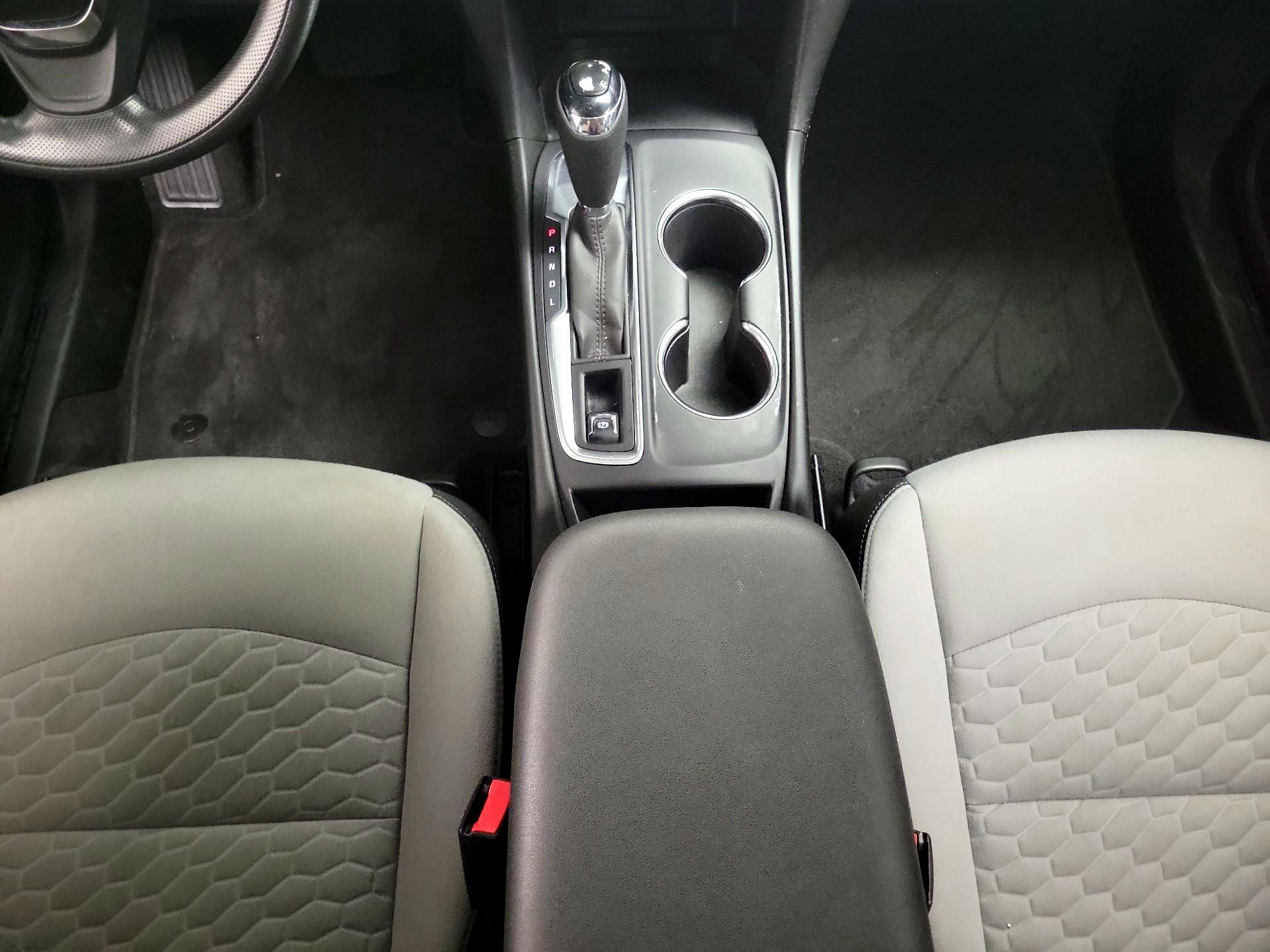 Thumbnail: 2019 Chevrolet Equinox - 17