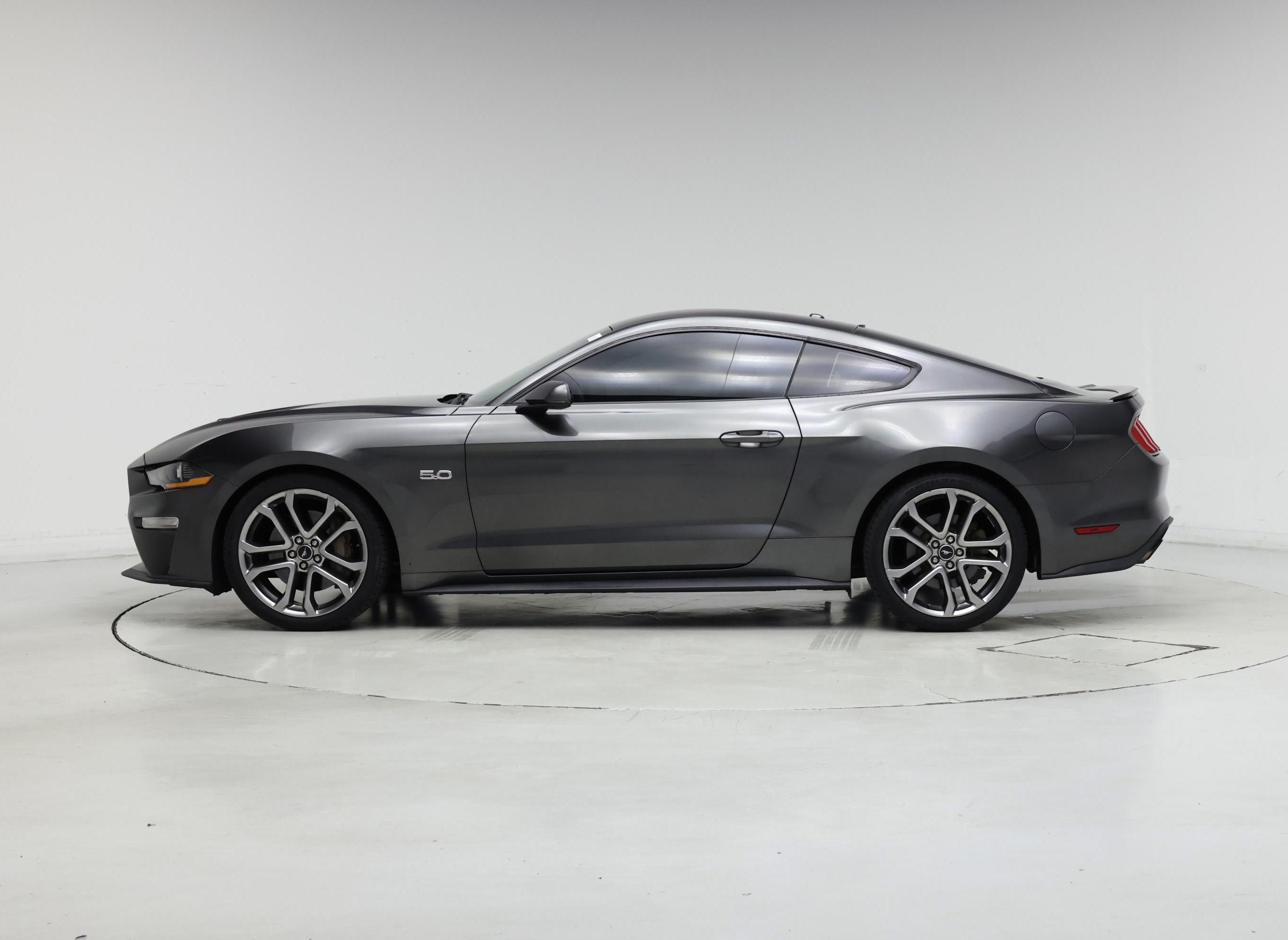 Thumbnail: 2018 Ford Mustang - 3