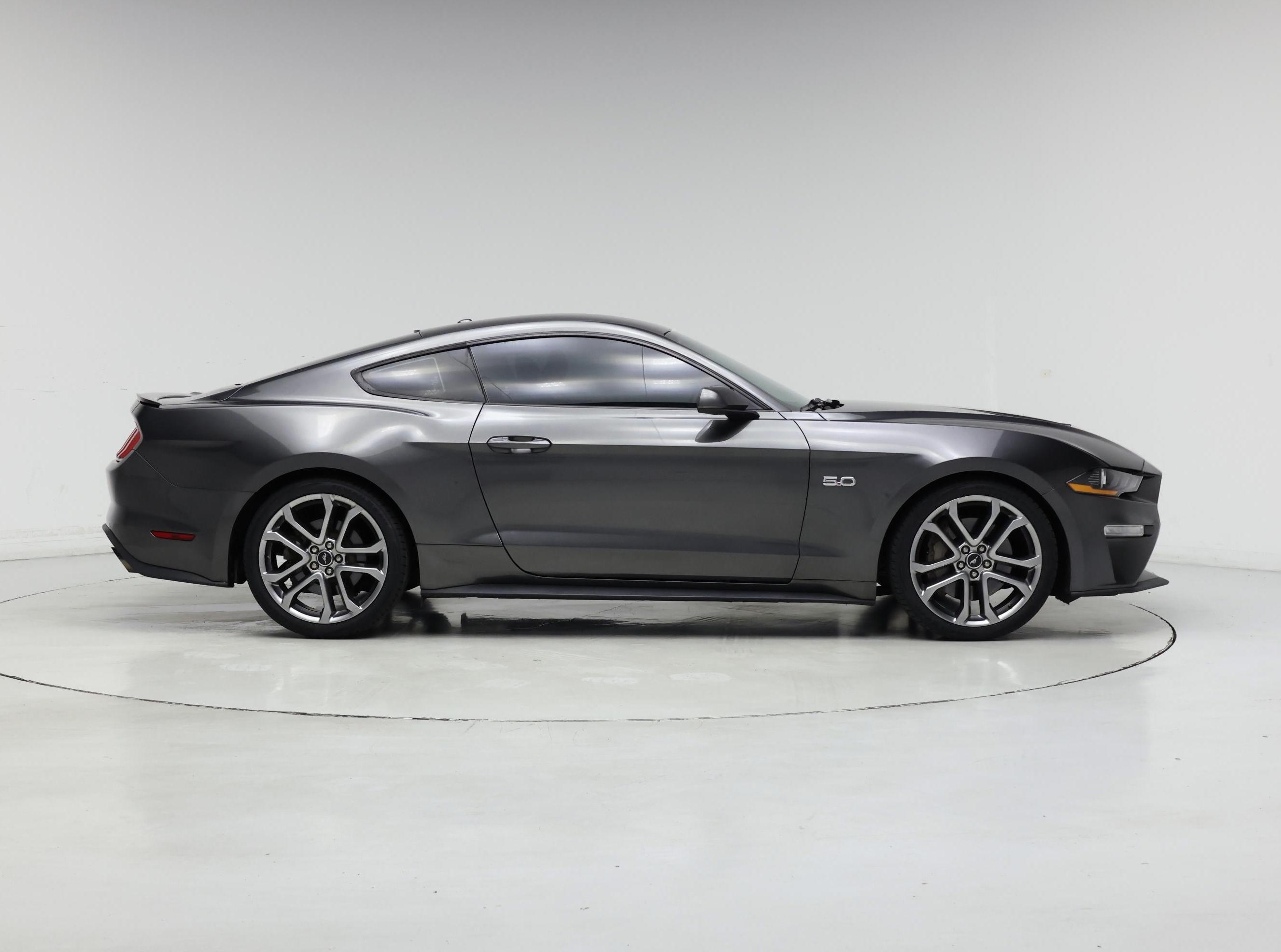 Thumbnail: 2018 Ford Mustang - 7