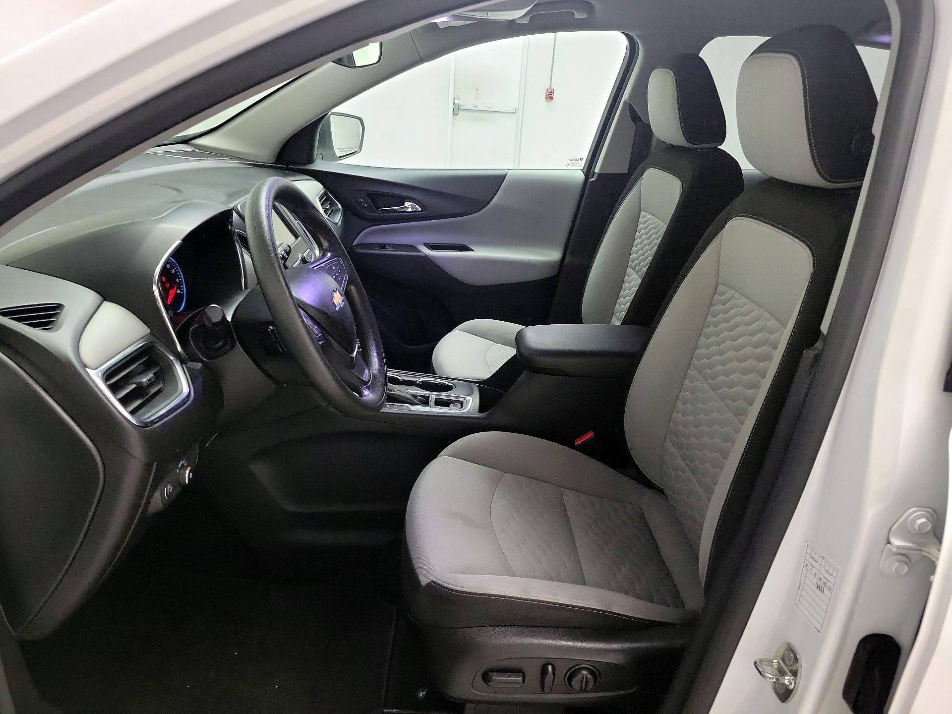 Thumbnail: 2019 Chevrolet Equinox - 11