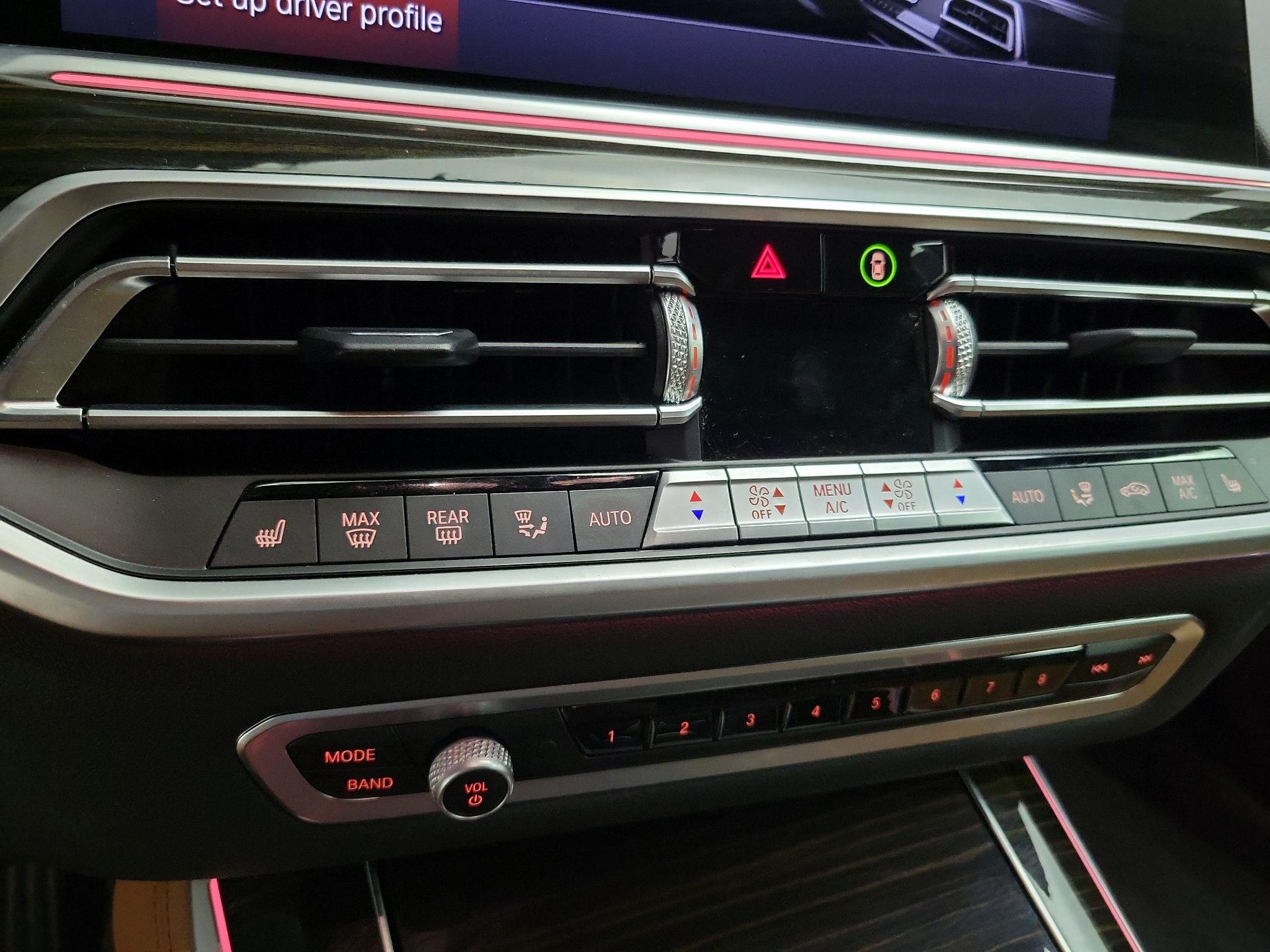 Thumbnail: 2021 BMW X5 - 17
