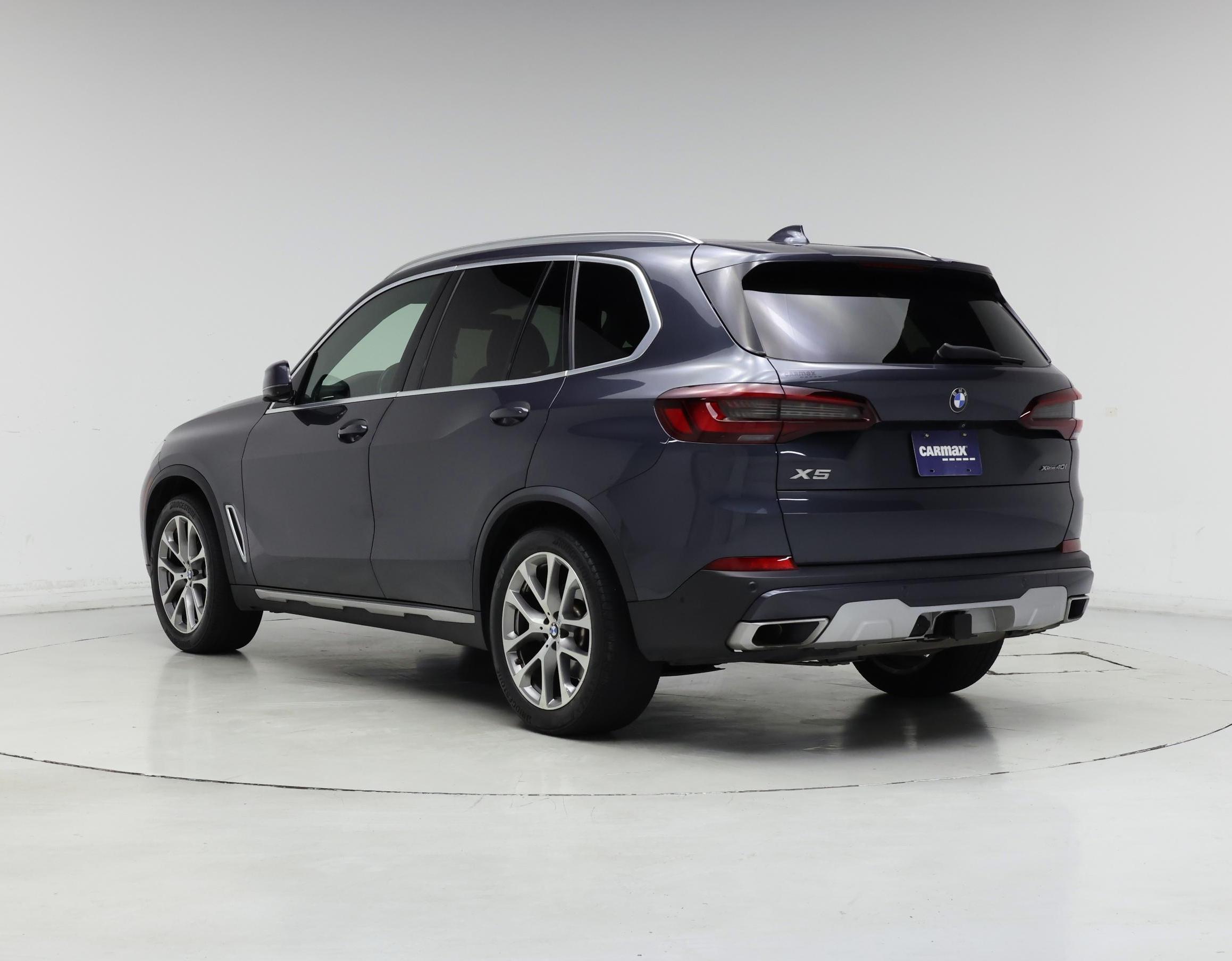 Thumbnail: 2021 BMW X5 - 2