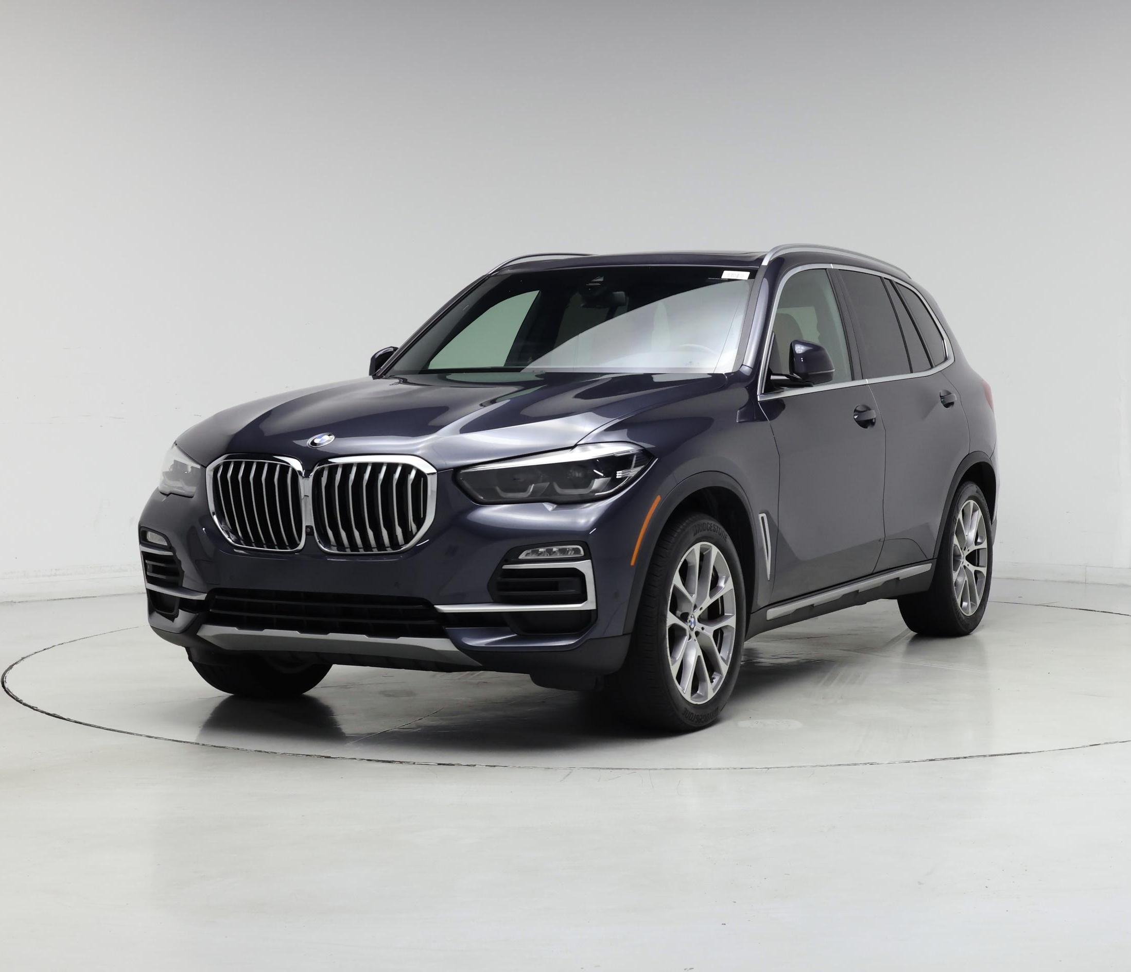 Thumbnail: 2021 BMW X5 - 4