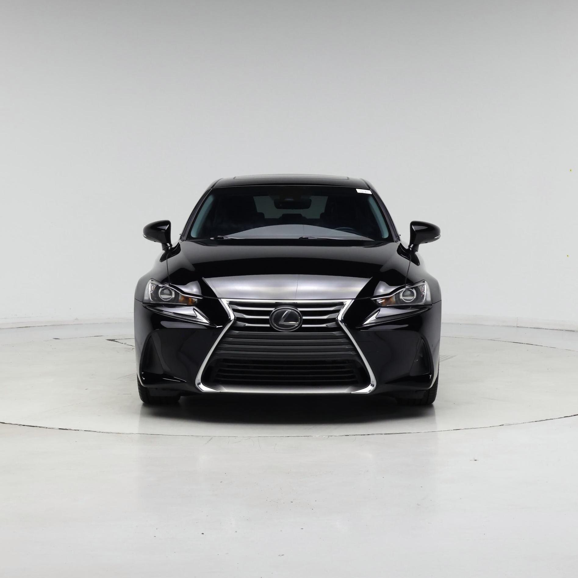 Thumbnail: 2018 Lexus IS - 5
