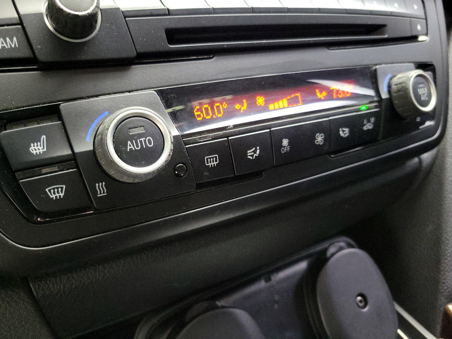 Thumbnail: 2014 BMW 3 Series - 15