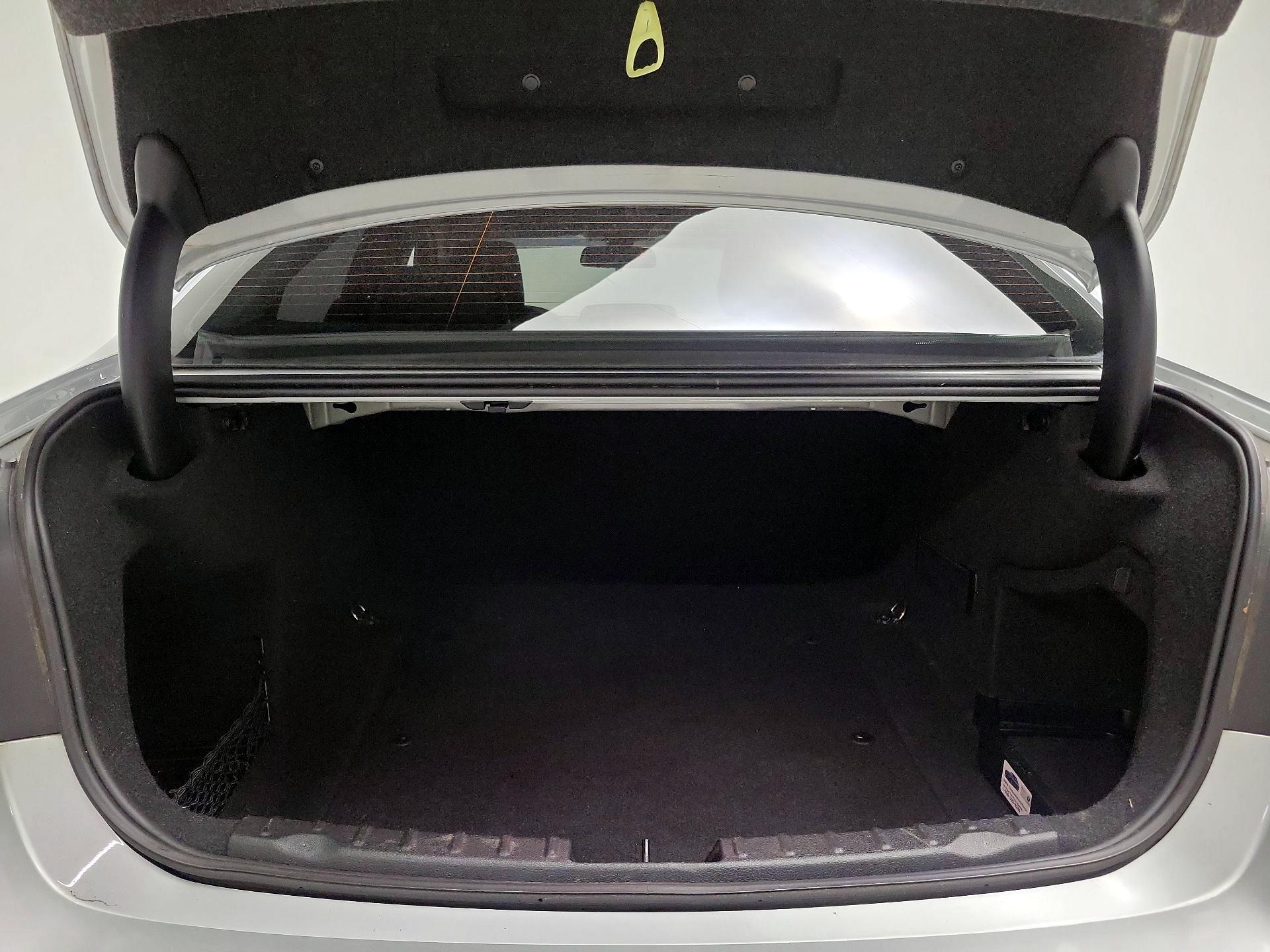 Thumbnail: 2014 BMW 3 Series - 20