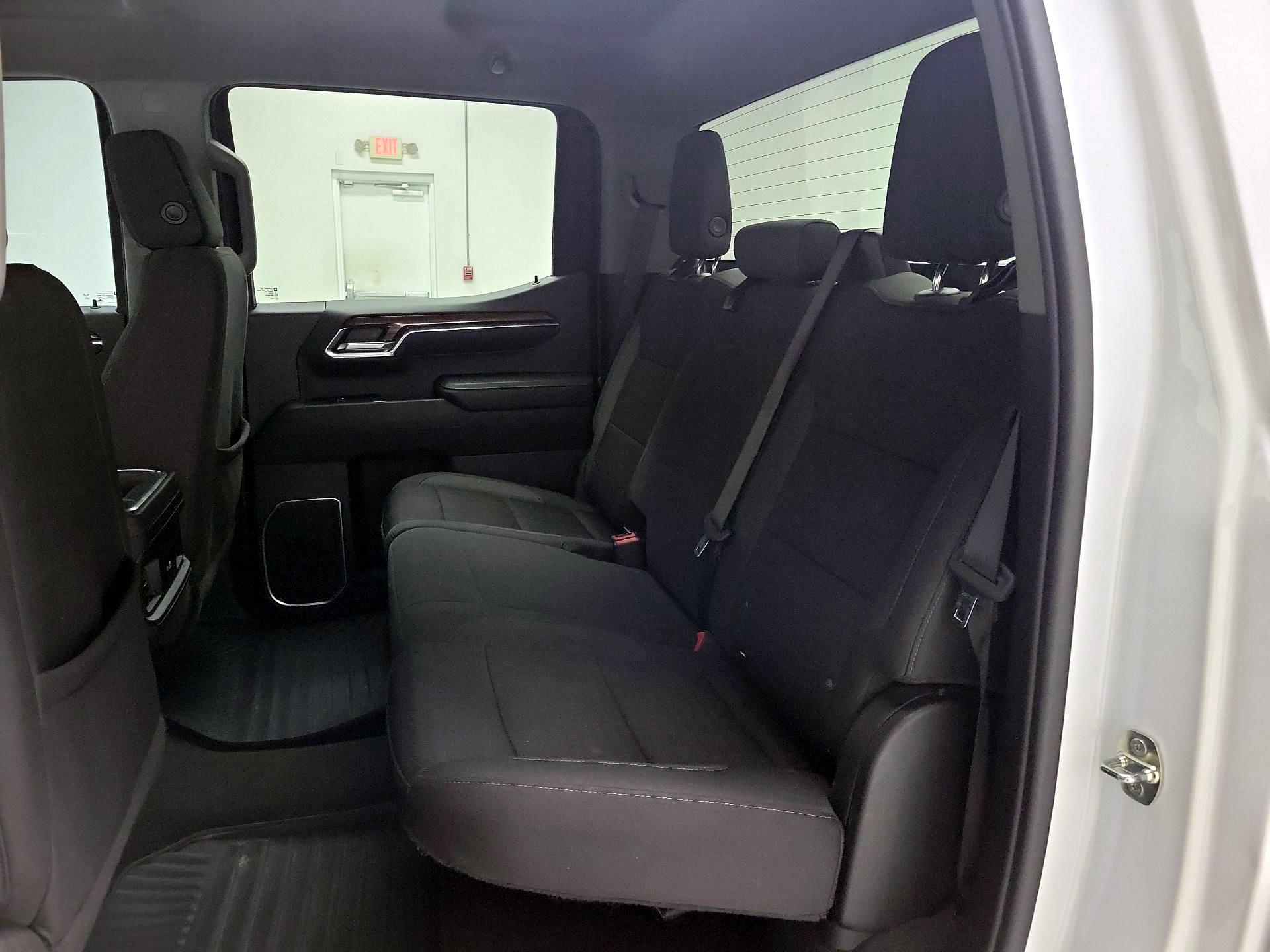 Thumbnail: 2023 Chevrolet Silverado 1500 - 20