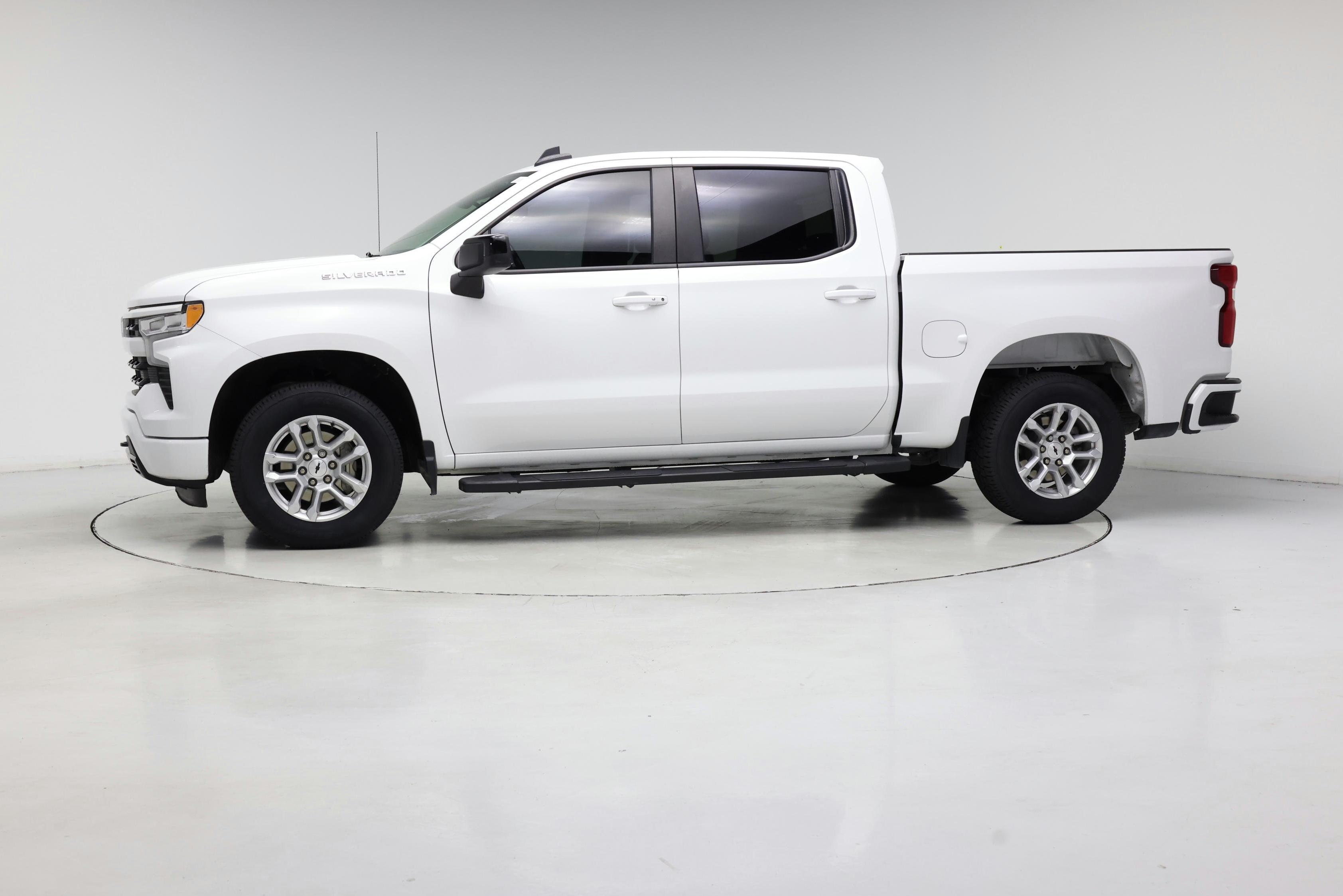 Thumbnail: 2023 Chevrolet Silverado 1500 - 3