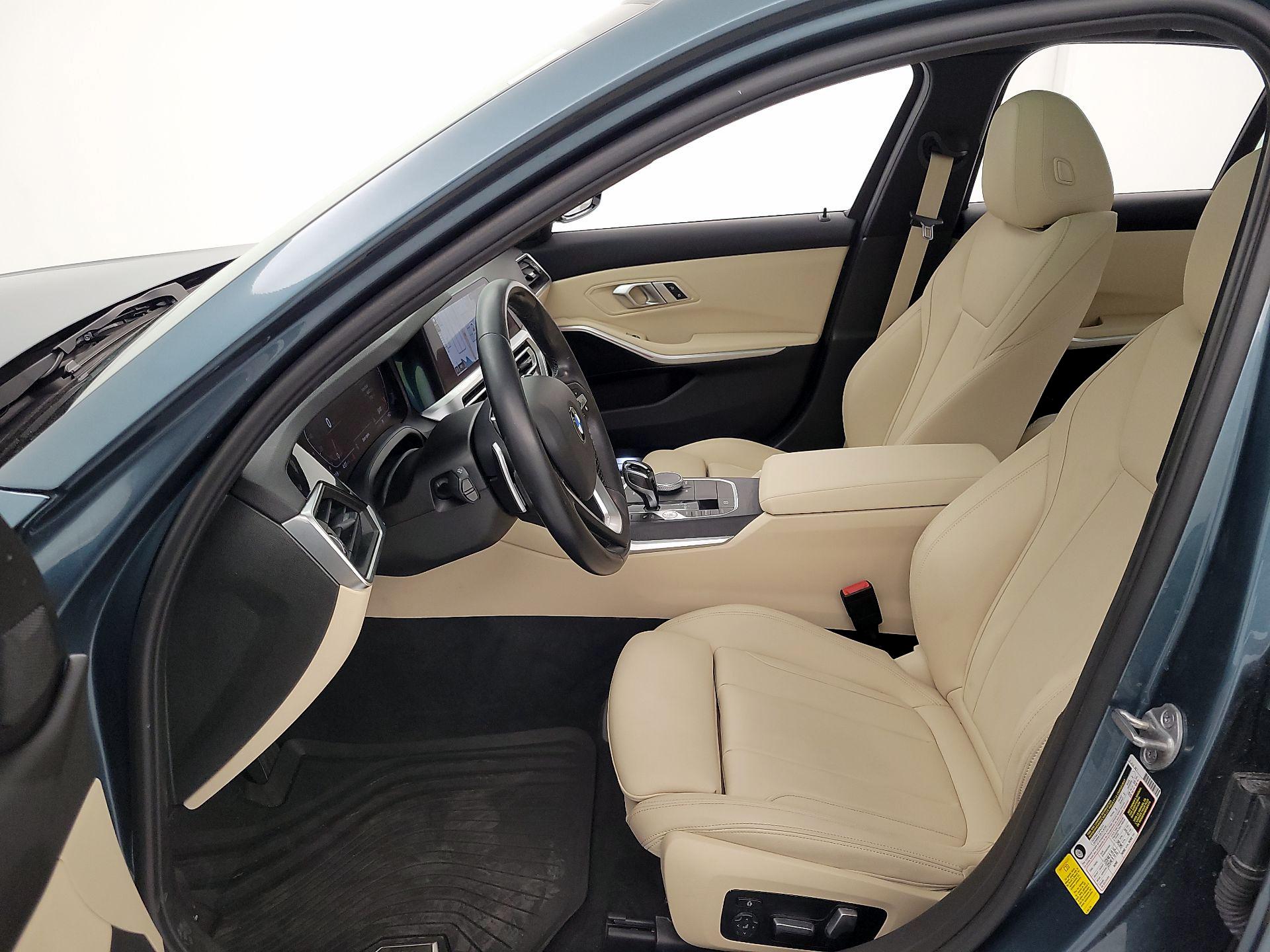 Thumbnail: 2021 BMW 3 Series - 11