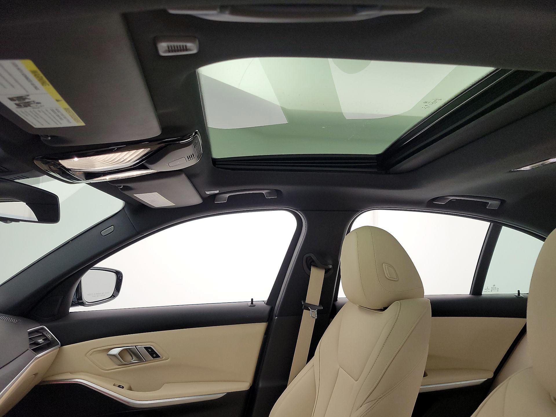 Thumbnail: 2021 BMW 3 Series - 20