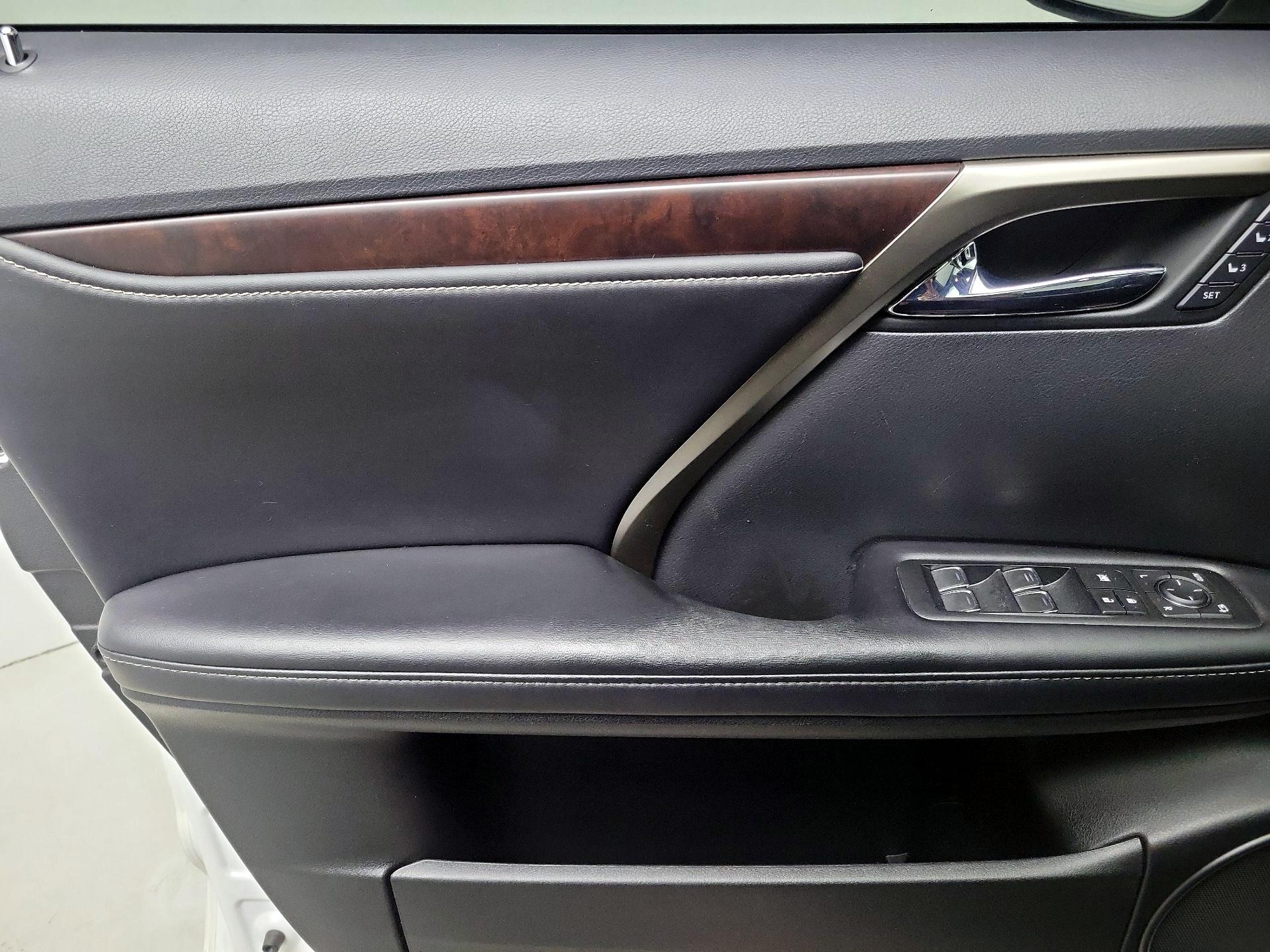 Thumbnail: 2020 Lexus RX - 12
