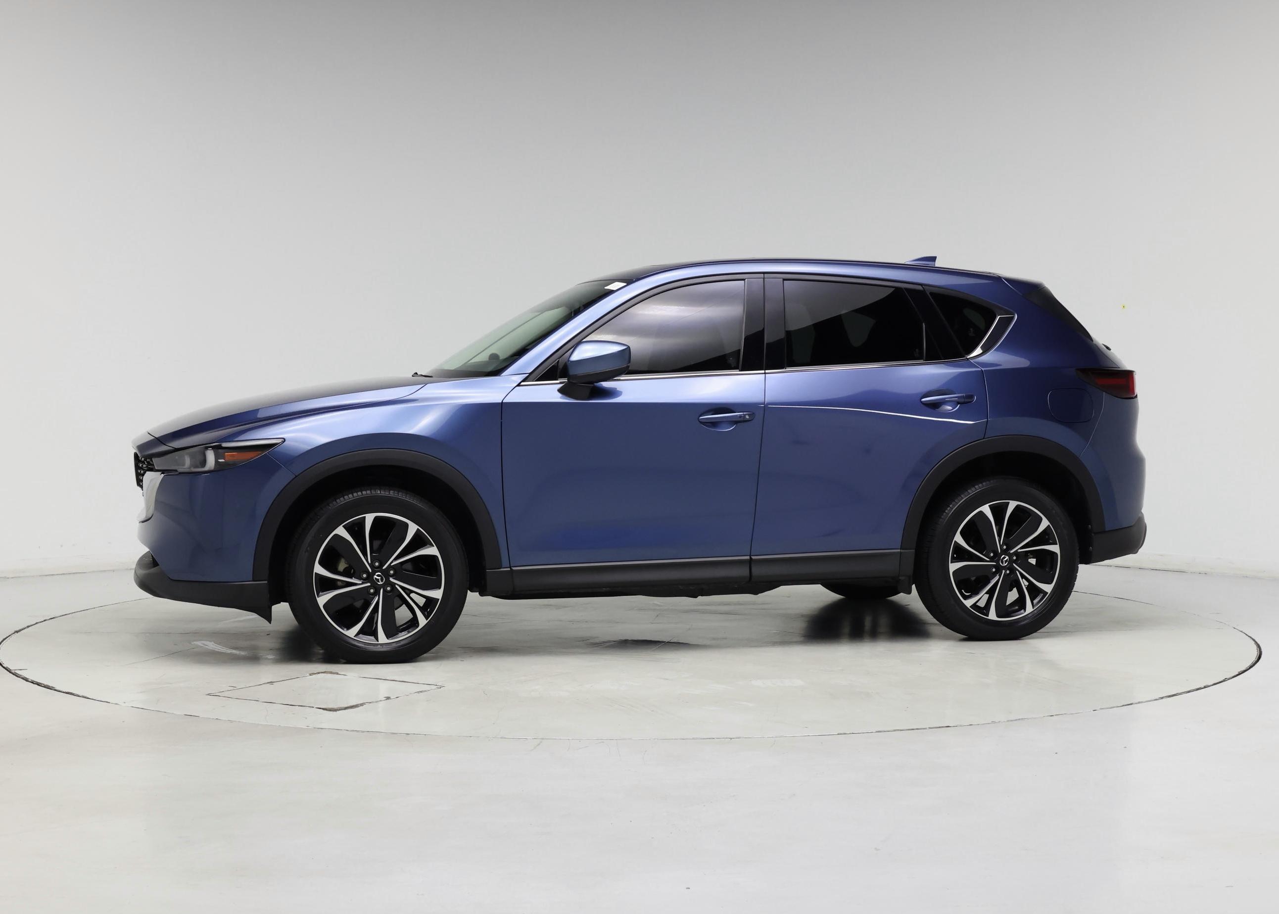 Thumbnail: 2023 Mazda CX-5 - 3