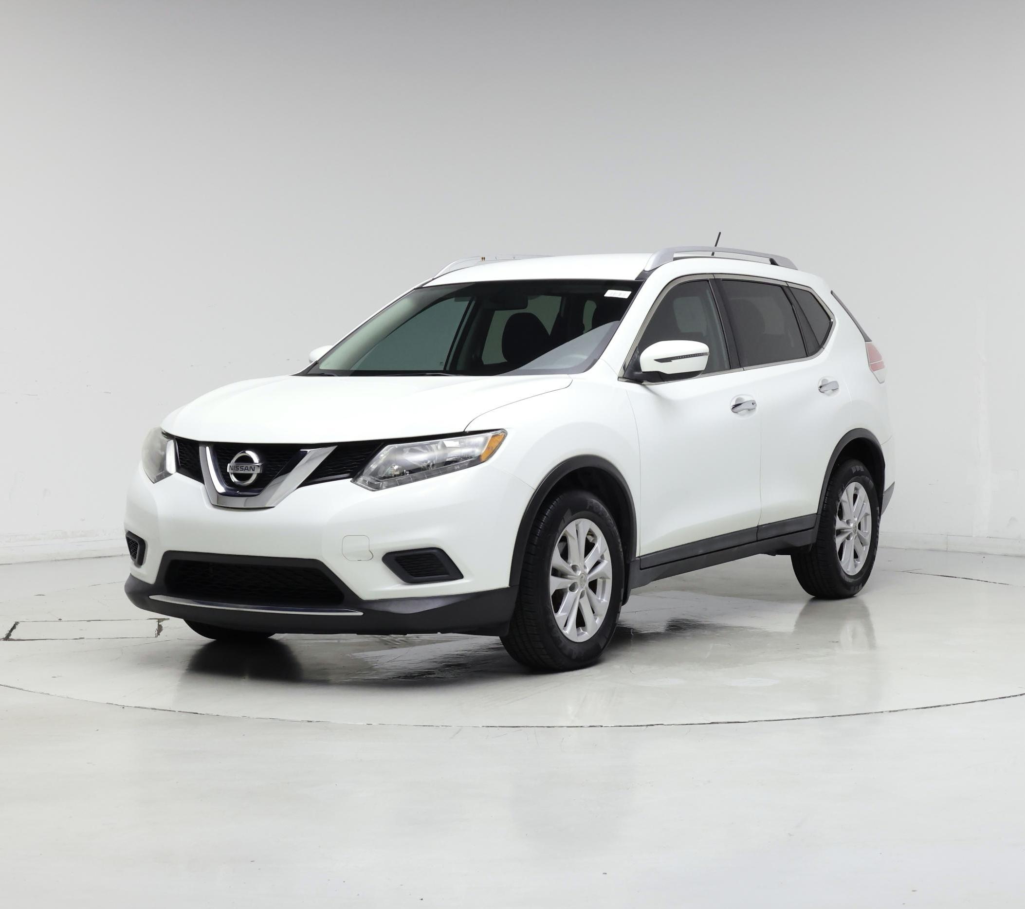 Thumbnail: 2016 Nissan Rogue - 4