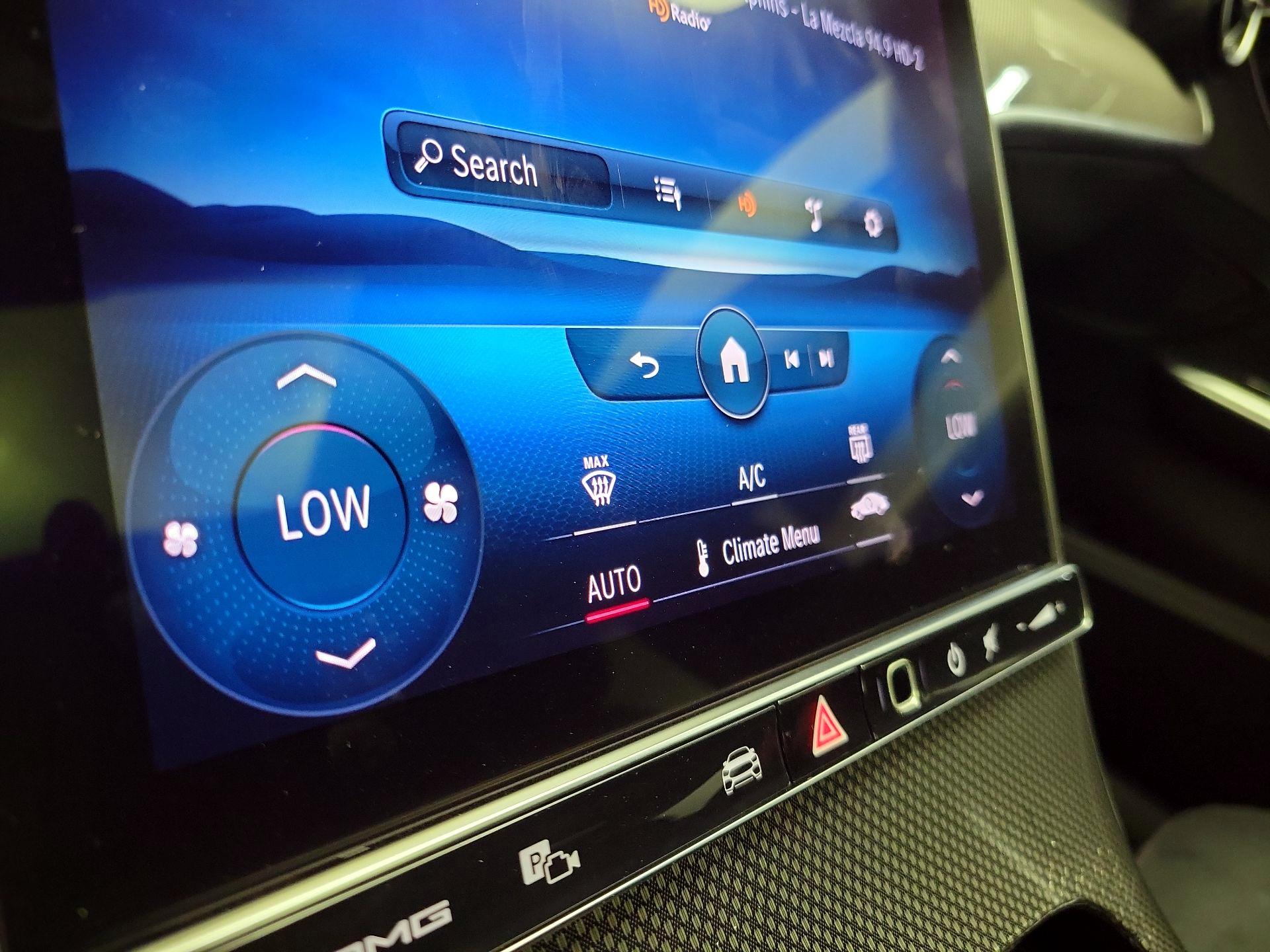 Thumbnail: 2023 Mercedes-Benz C-Class - 16