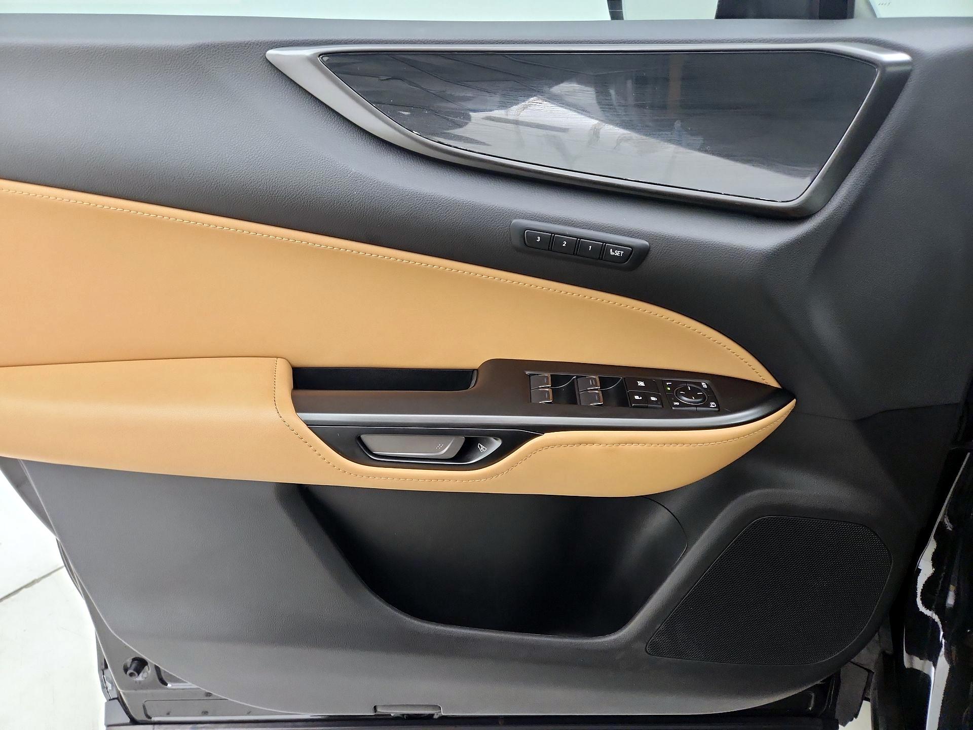 Thumbnail: 2022 Lexus NX - 12