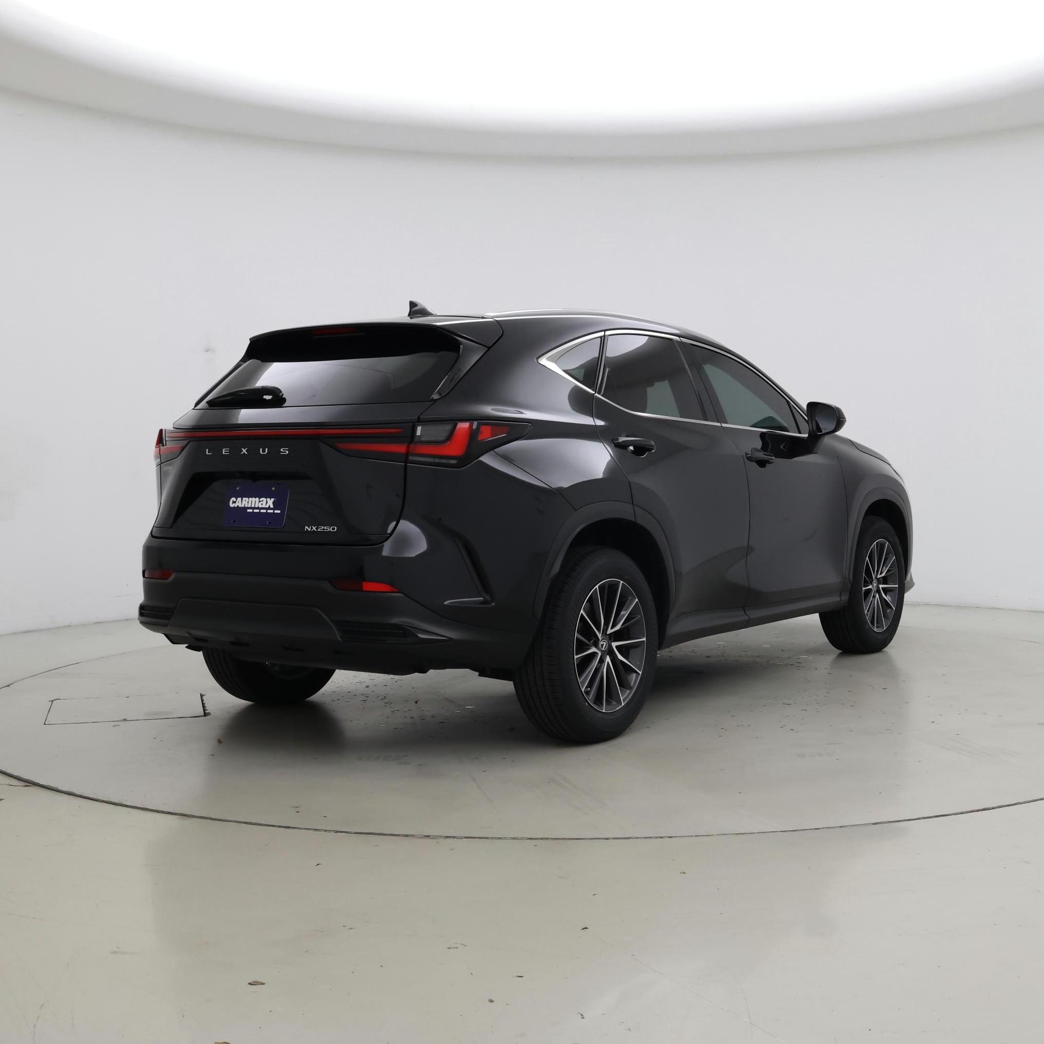 Thumbnail: 2022 Lexus NX - 8