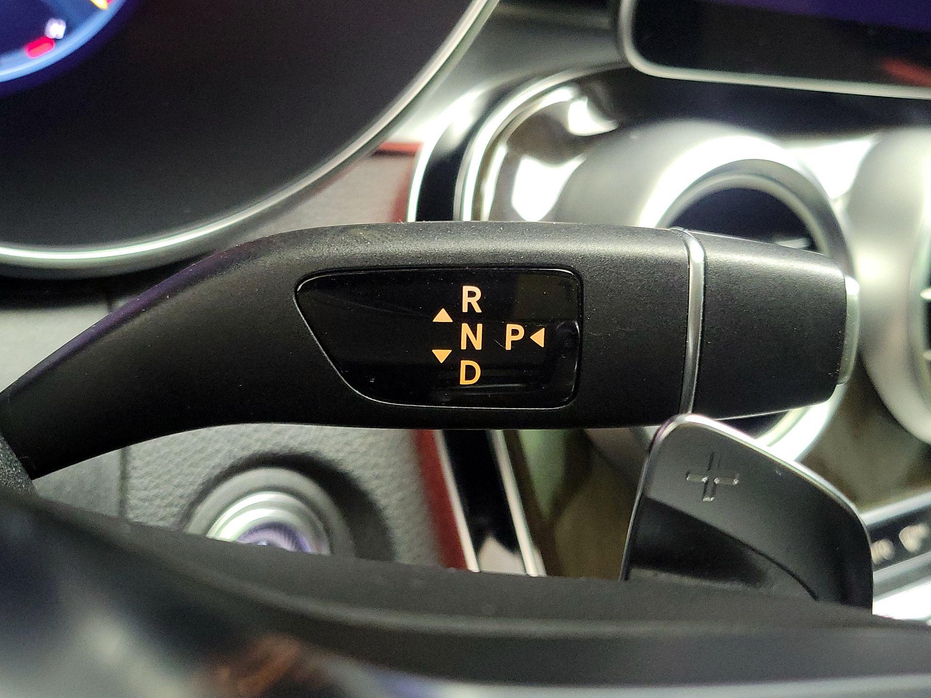 Thumbnail: 2020 Mercedes-Benz C-Class - 17