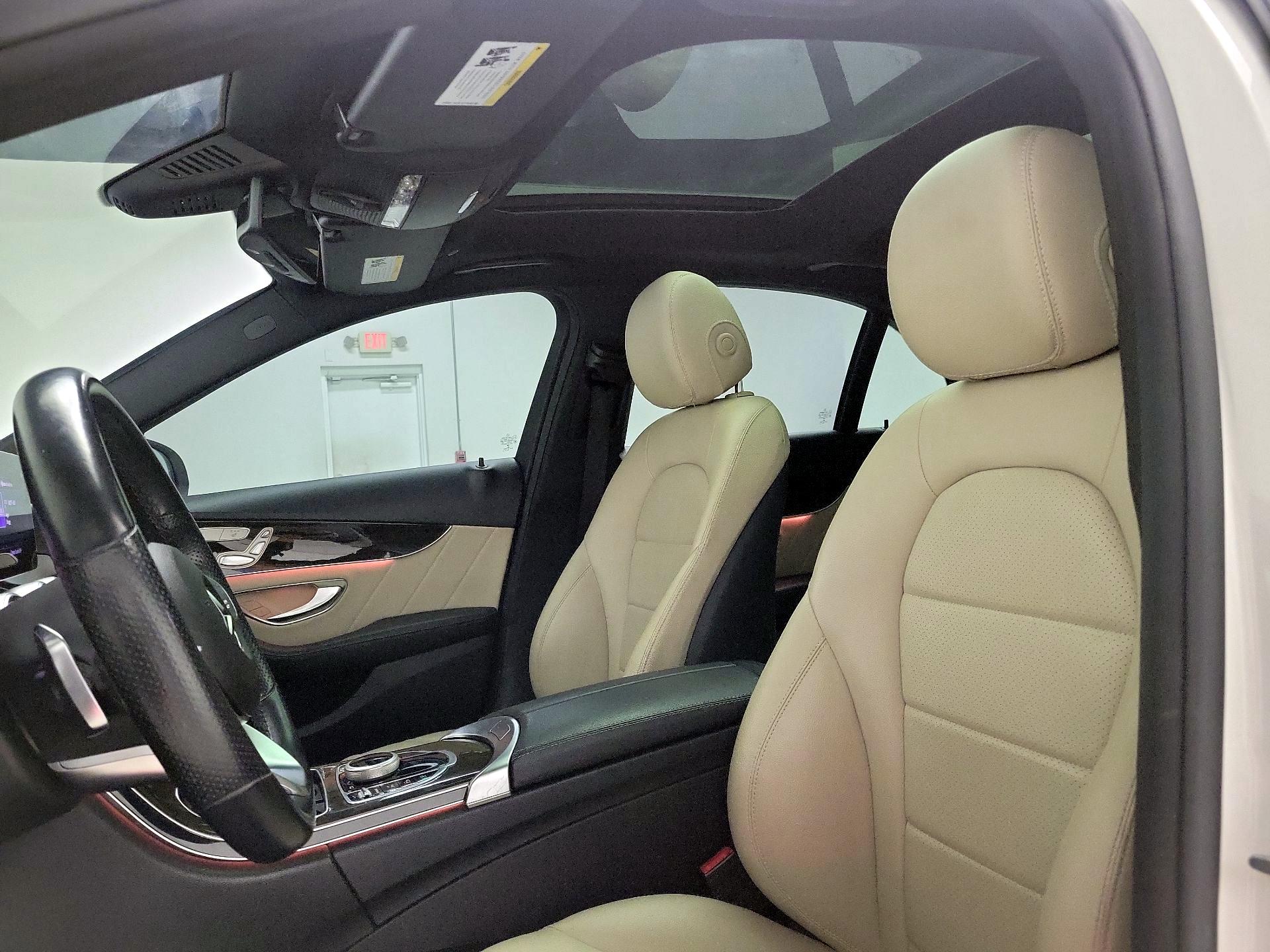 Thumbnail: 2020 Mercedes-Benz C-Class - 19