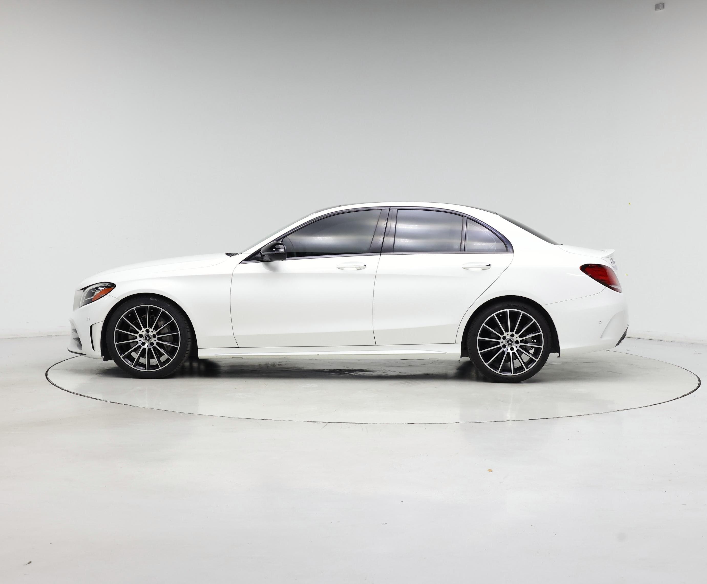 Thumbnail: 2020 Mercedes-Benz C-Class - 3