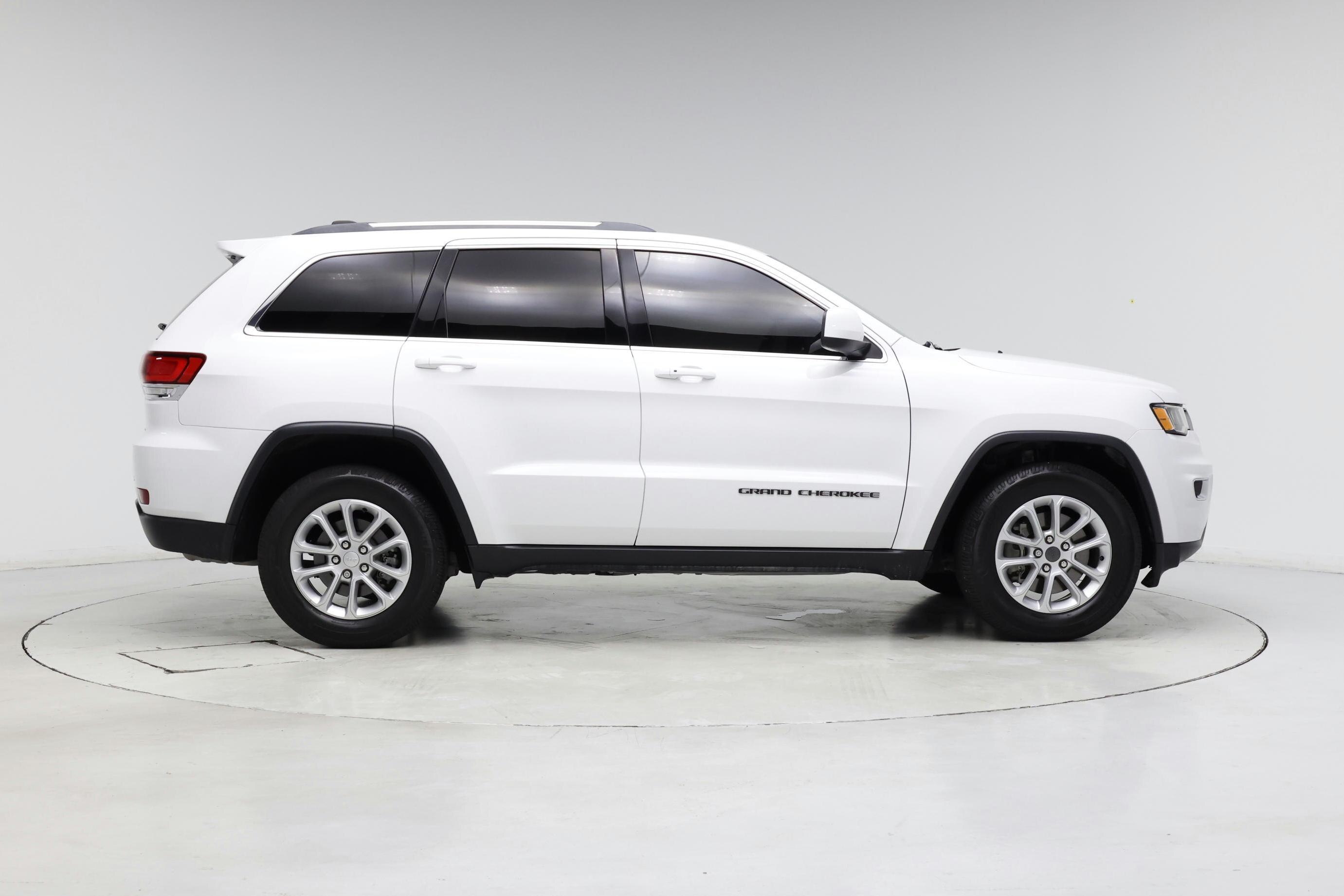 Thumbnail: 2021 Jeep Grand Cherokee - 7