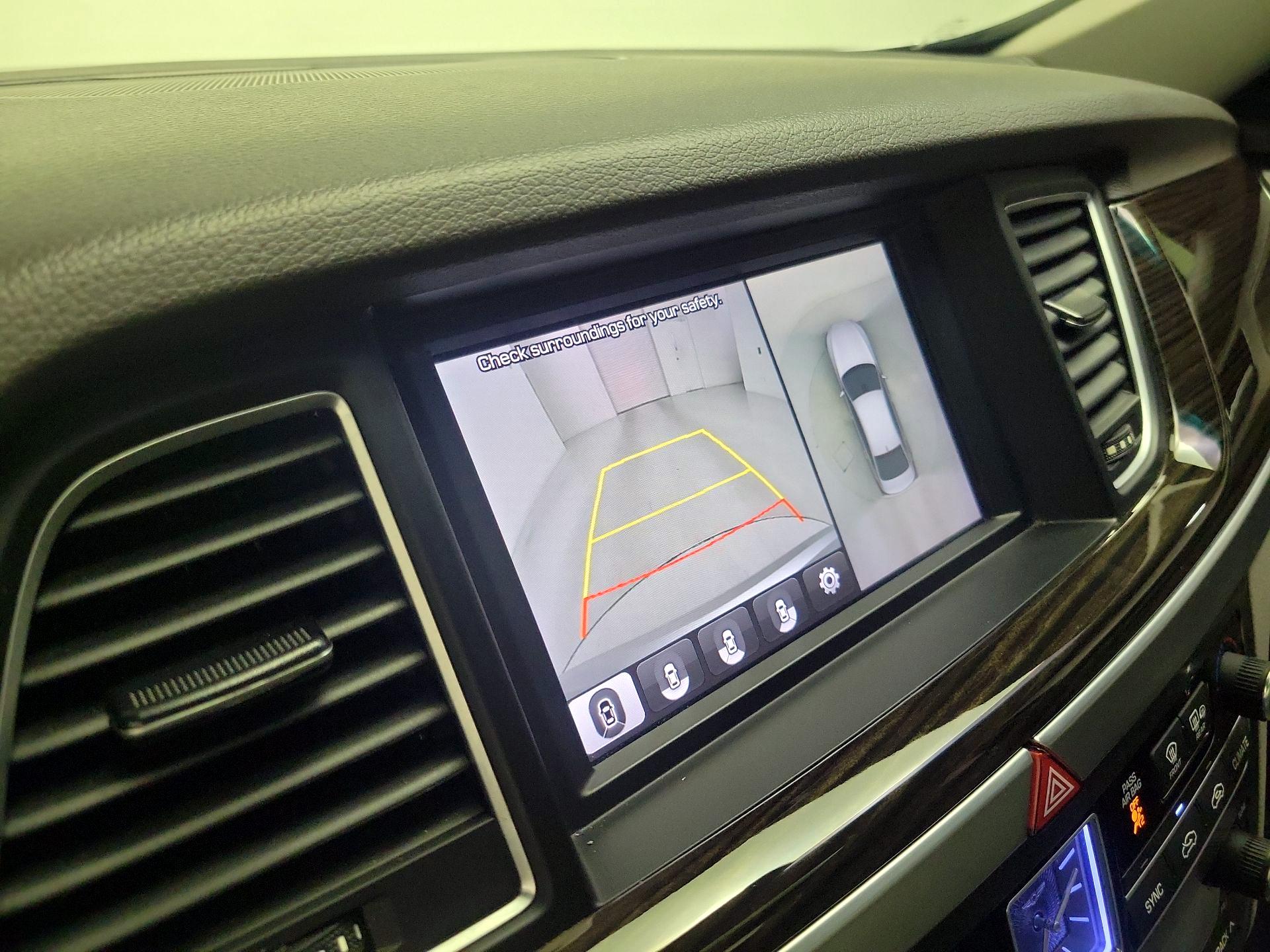 Thumbnail: 2019 Genesis G80 - 15