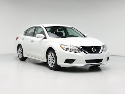 White 2016 Nissan Altima S