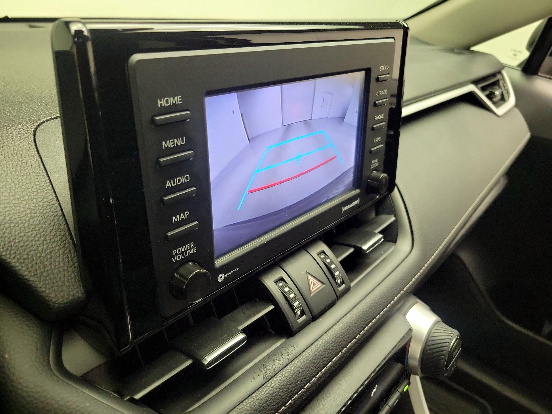 Thumbnail: 2022 Toyota RAV4 - 14