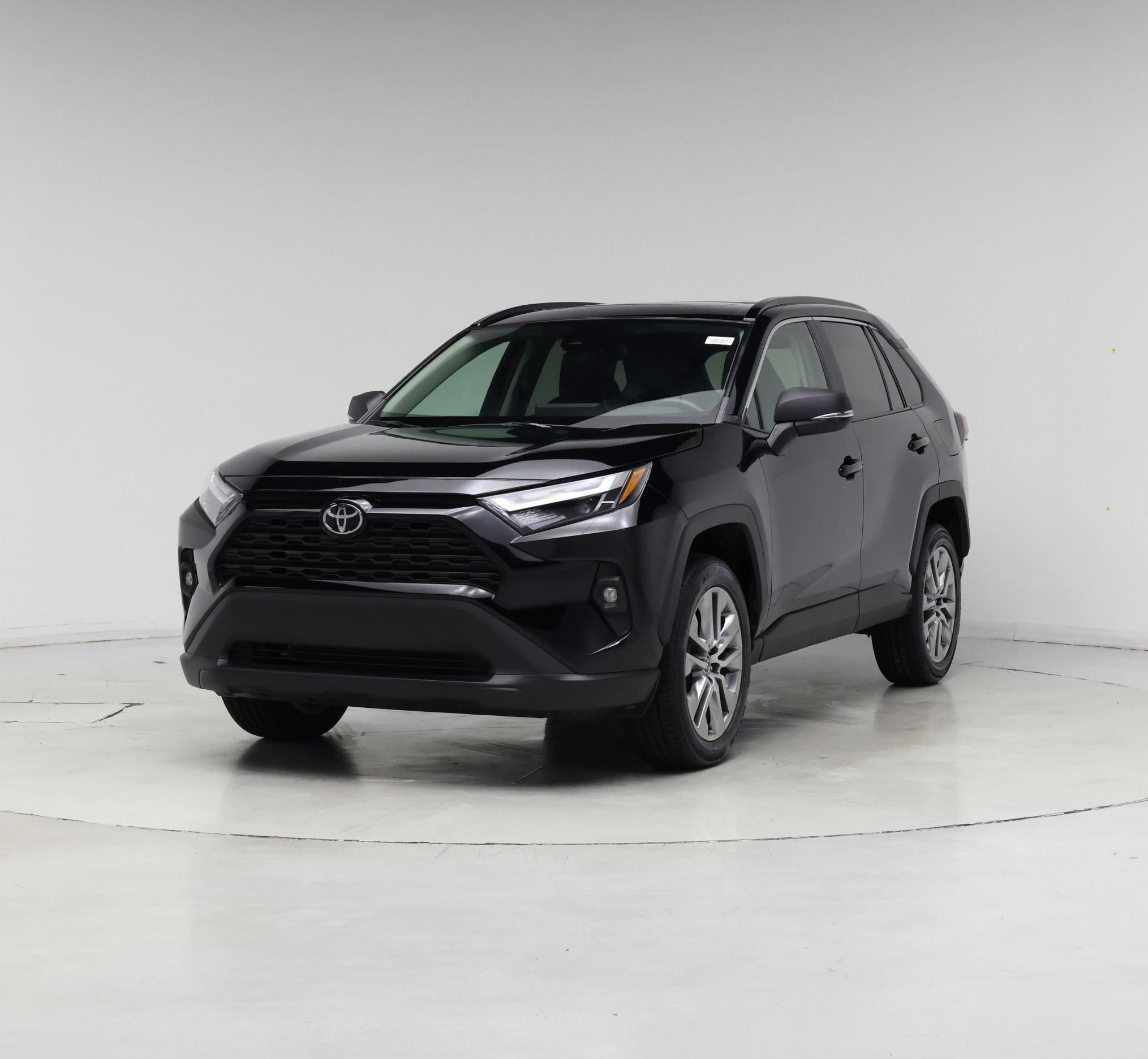 Thumbnail: 2022 Toyota RAV4 - 4