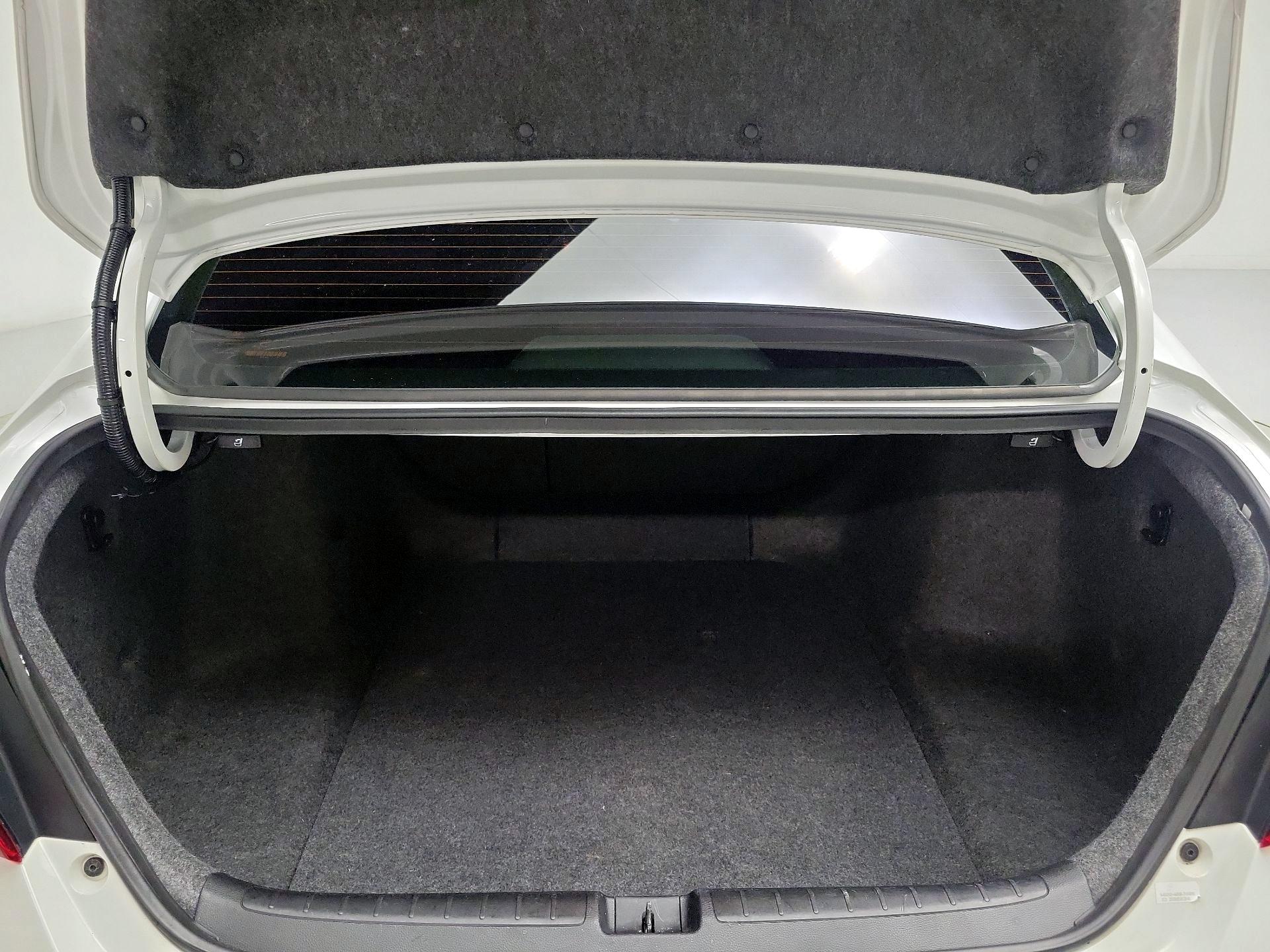 Thumbnail: 2018 Honda Accord - 20